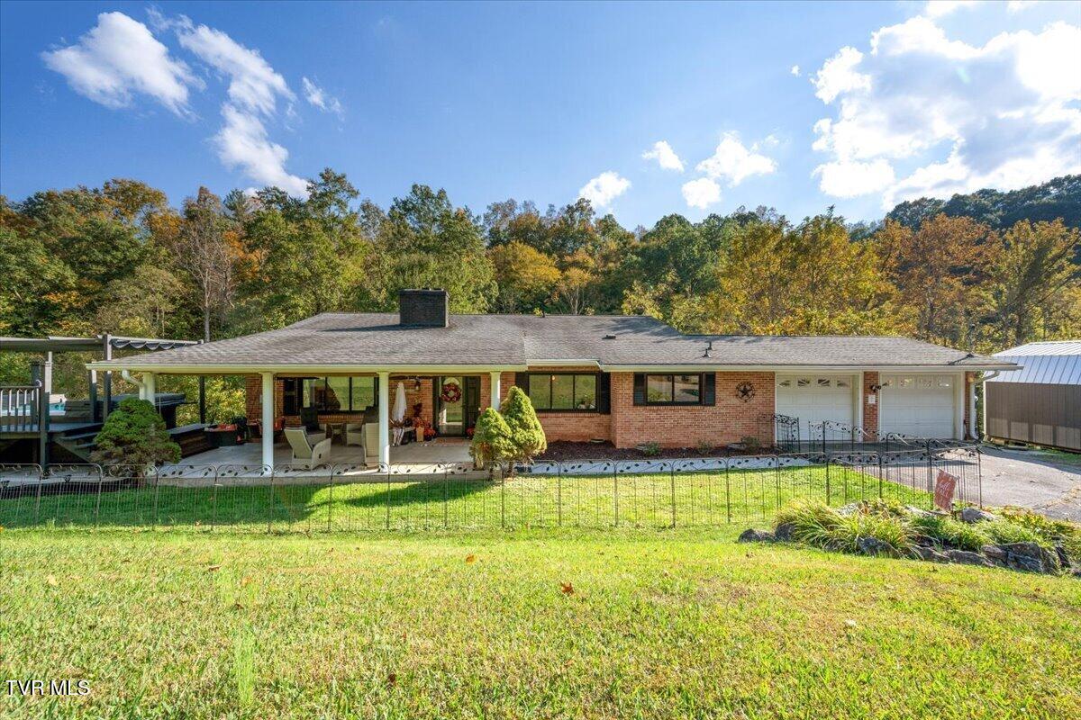 124 Cliffwood Drive — photo