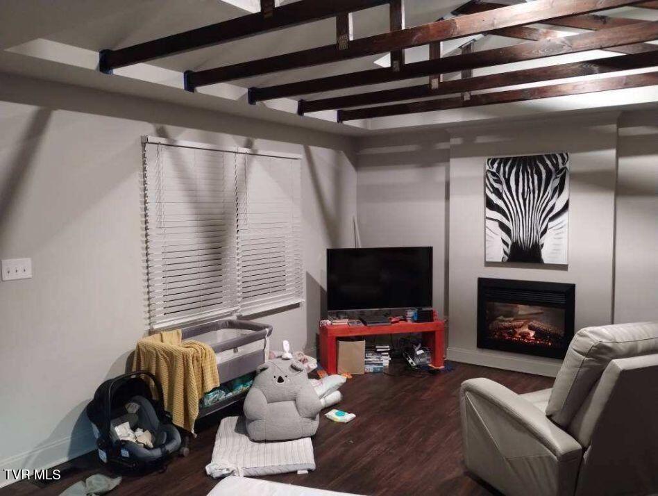 19605 Greenbriar Drive — photo
