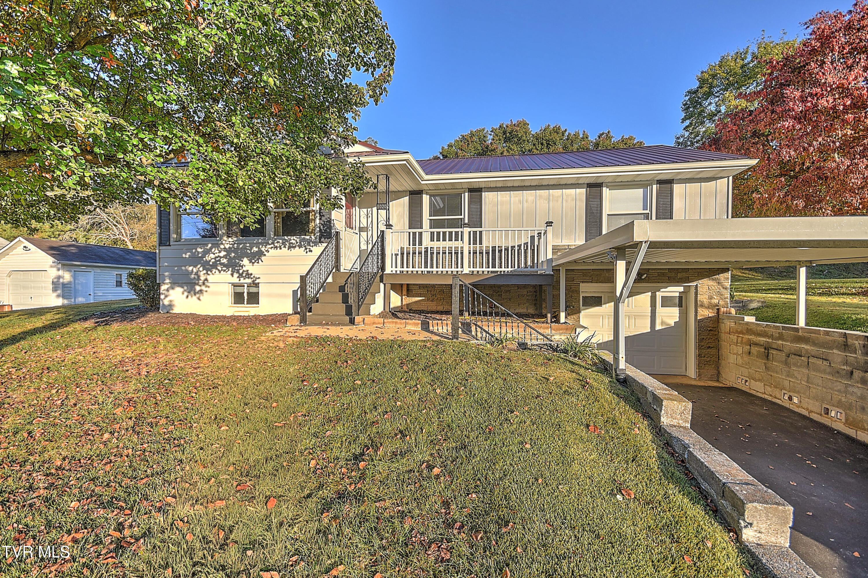1020 Orbin Drive — photo