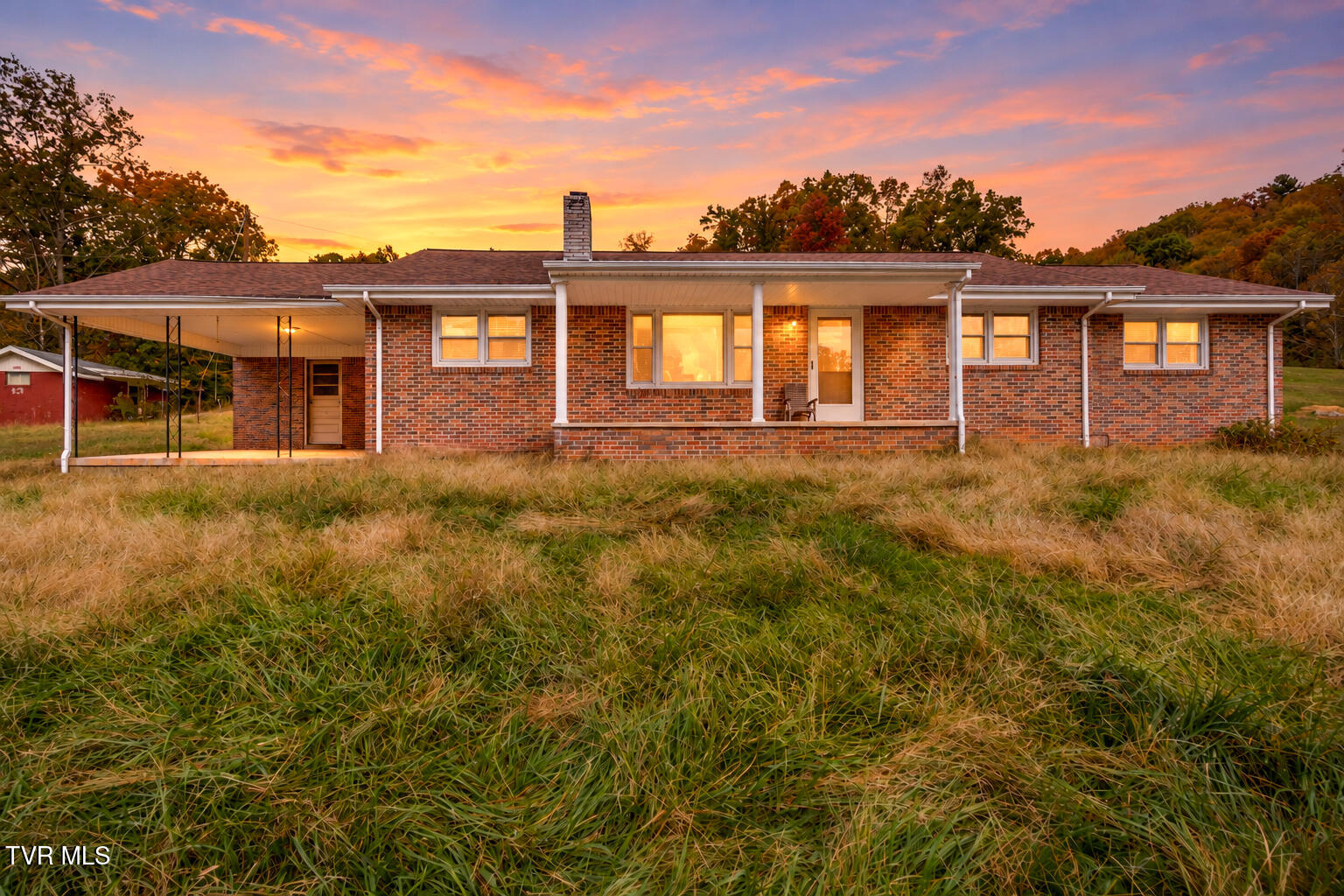 128 Impala Drive — photo