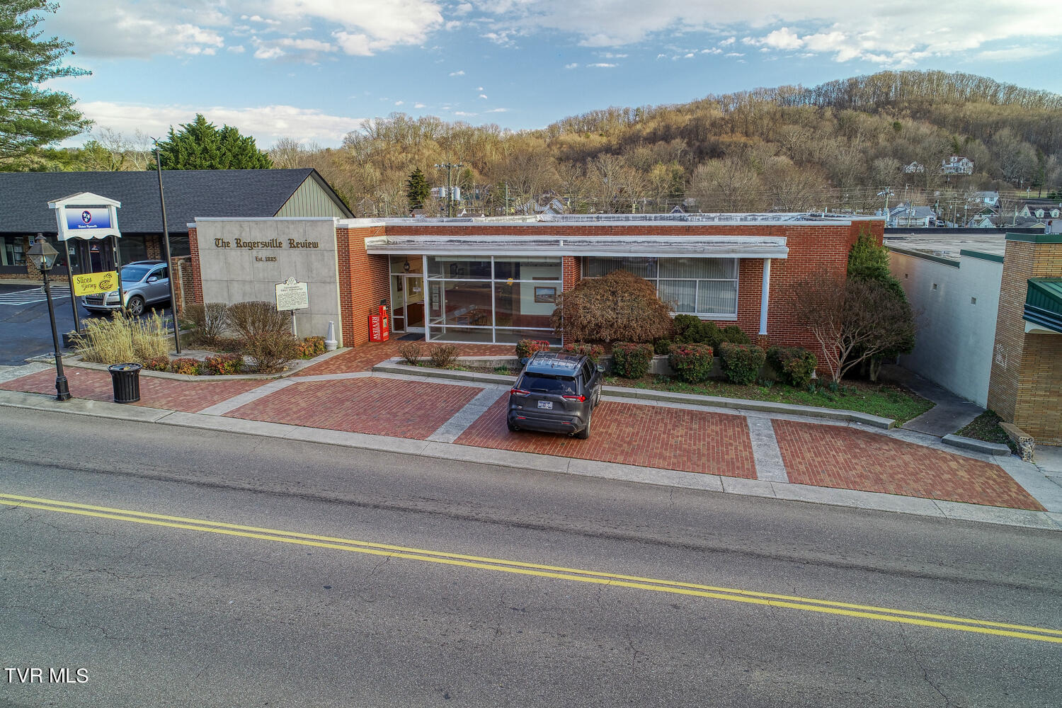 316 East Main Street — photo