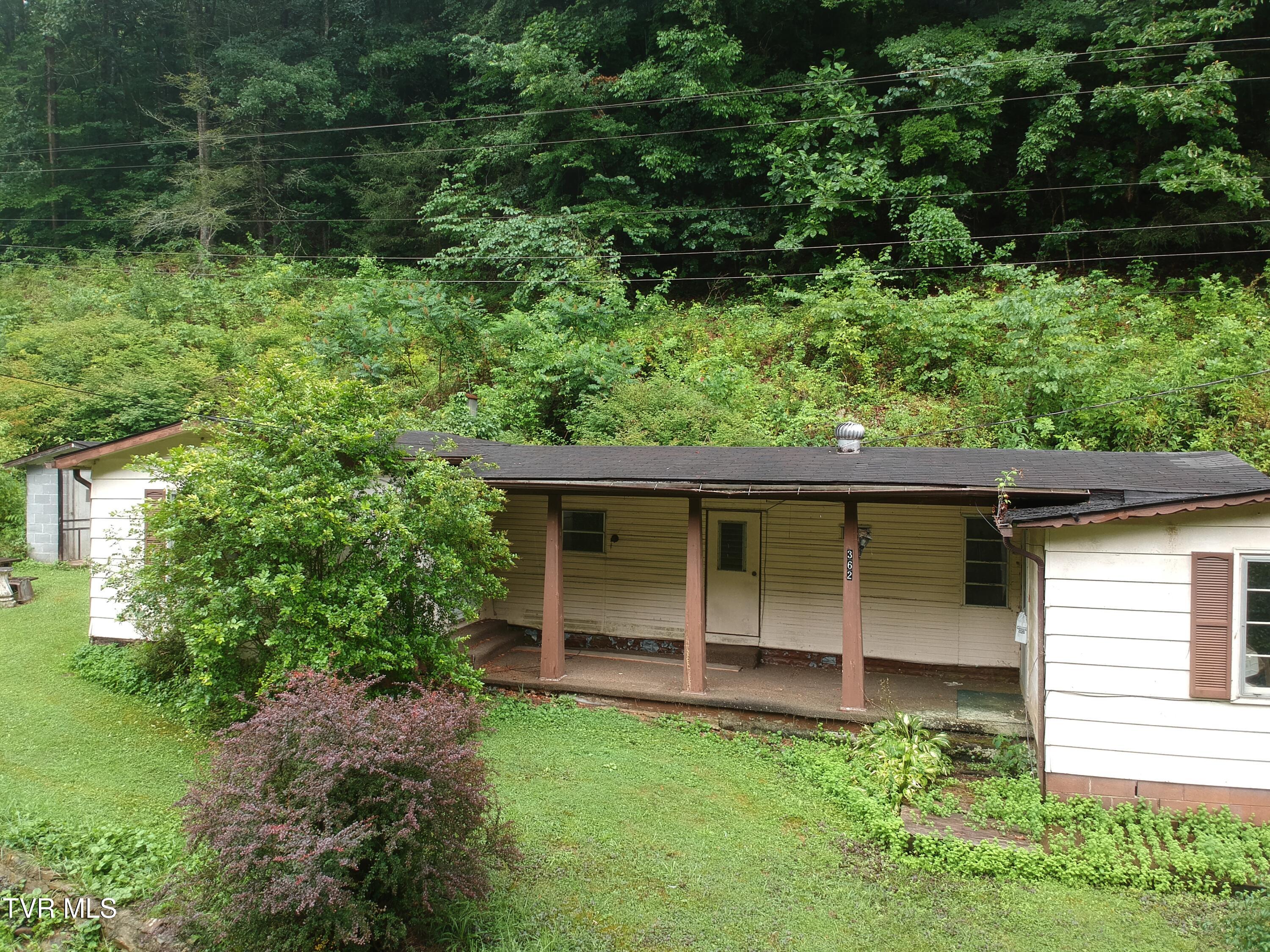 362 Rakes Ridge Road, Birchleaf, VA 24220 — photo 2