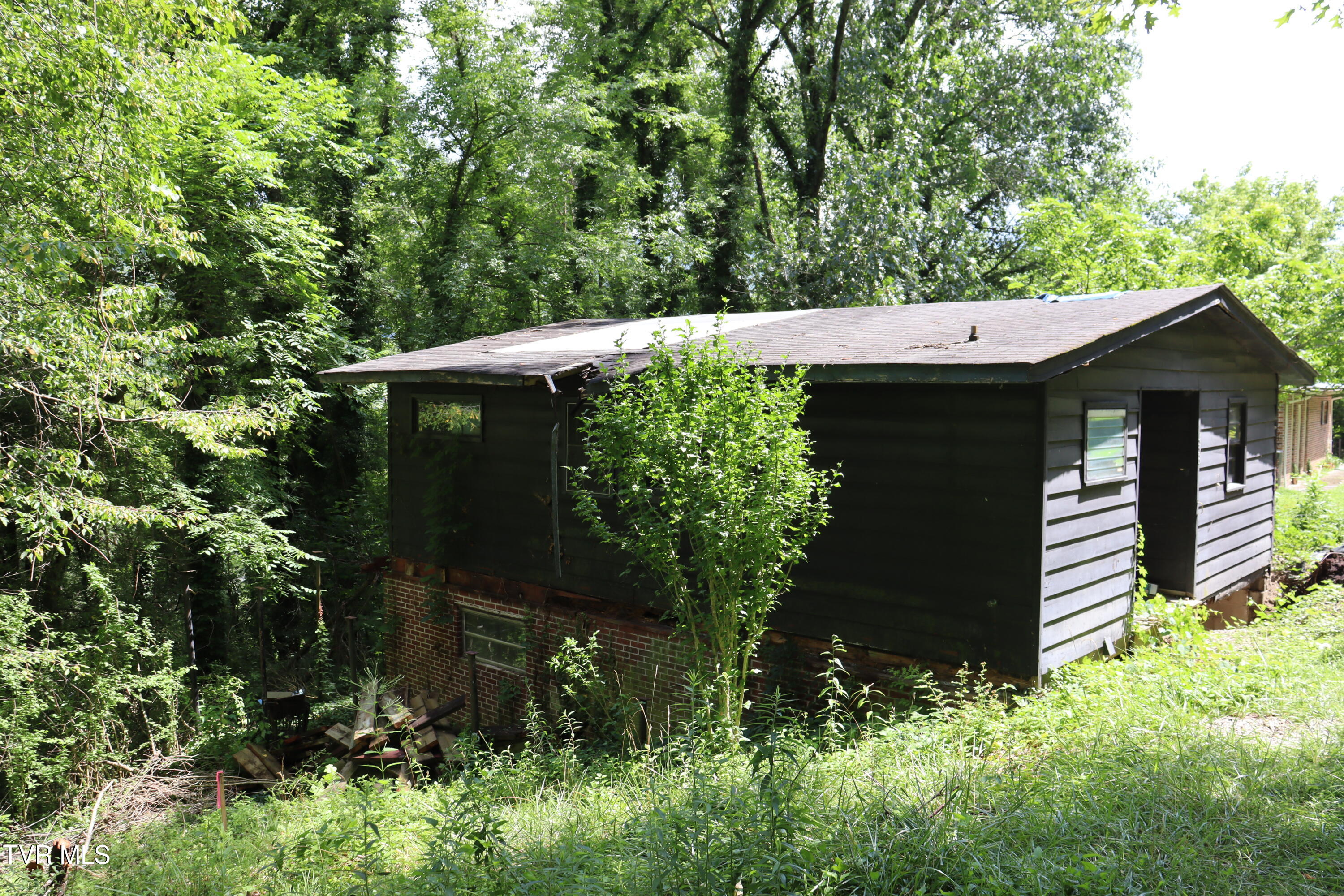 438 Northwest Murphy Street — photo
