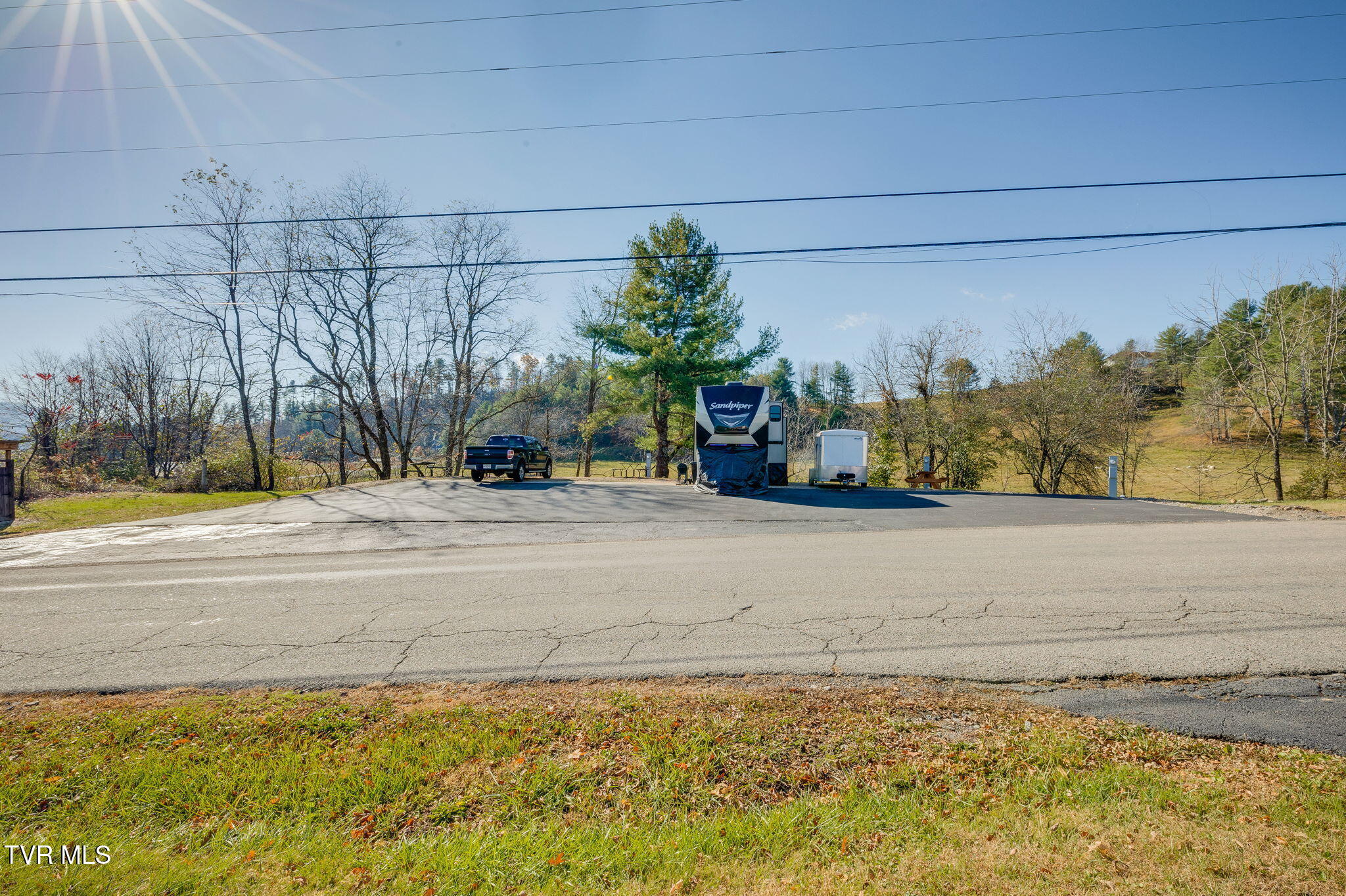 177 Hospital Road — photo