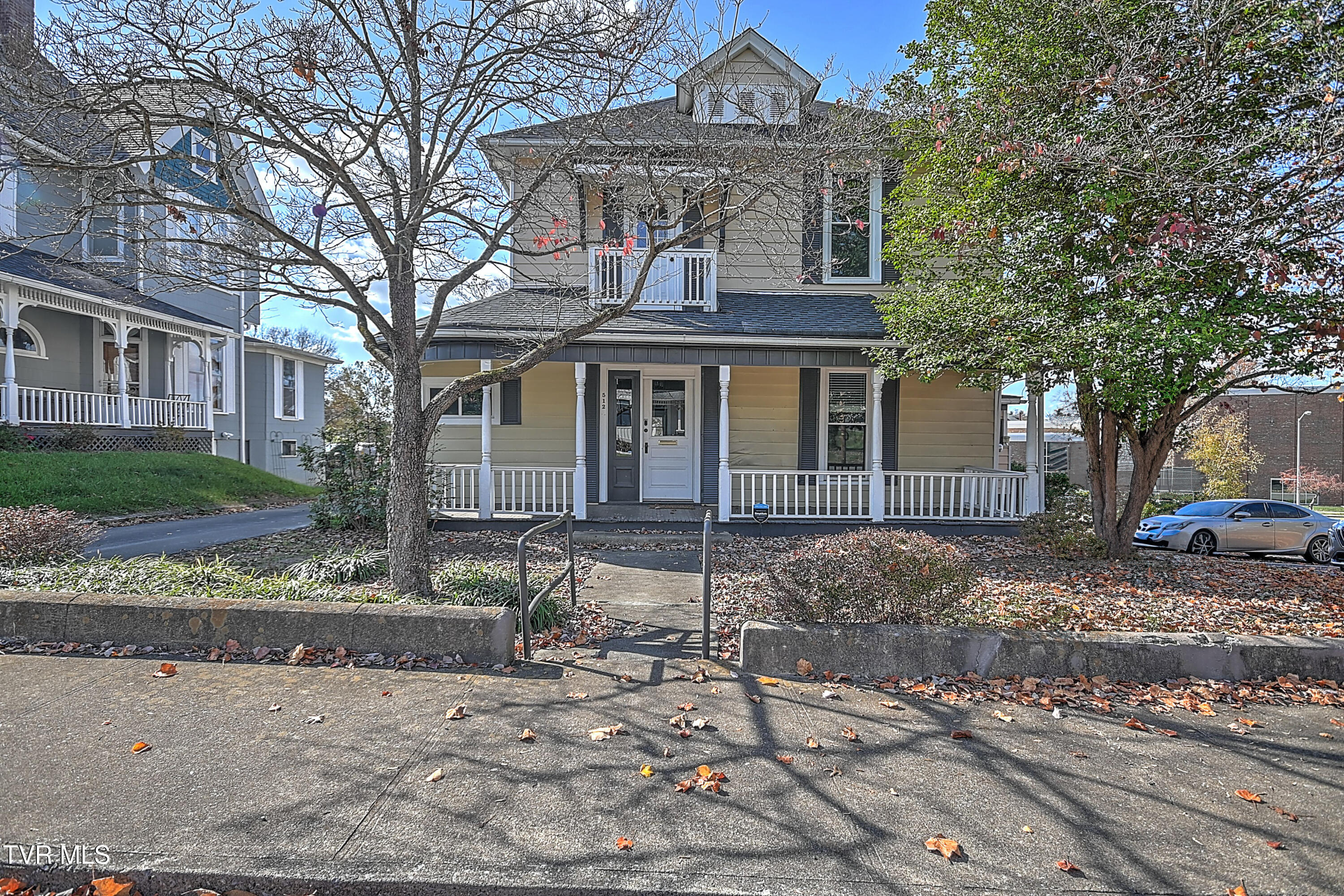512 Alabama Street — photo