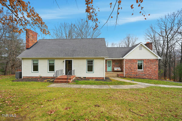 189 Southwest Ridgefield Road — photo