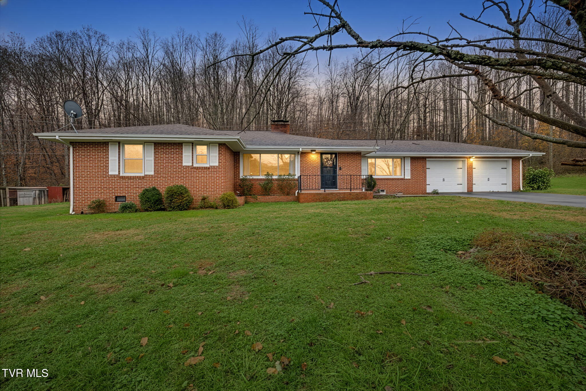 1722 Pressmens Home Road — photo