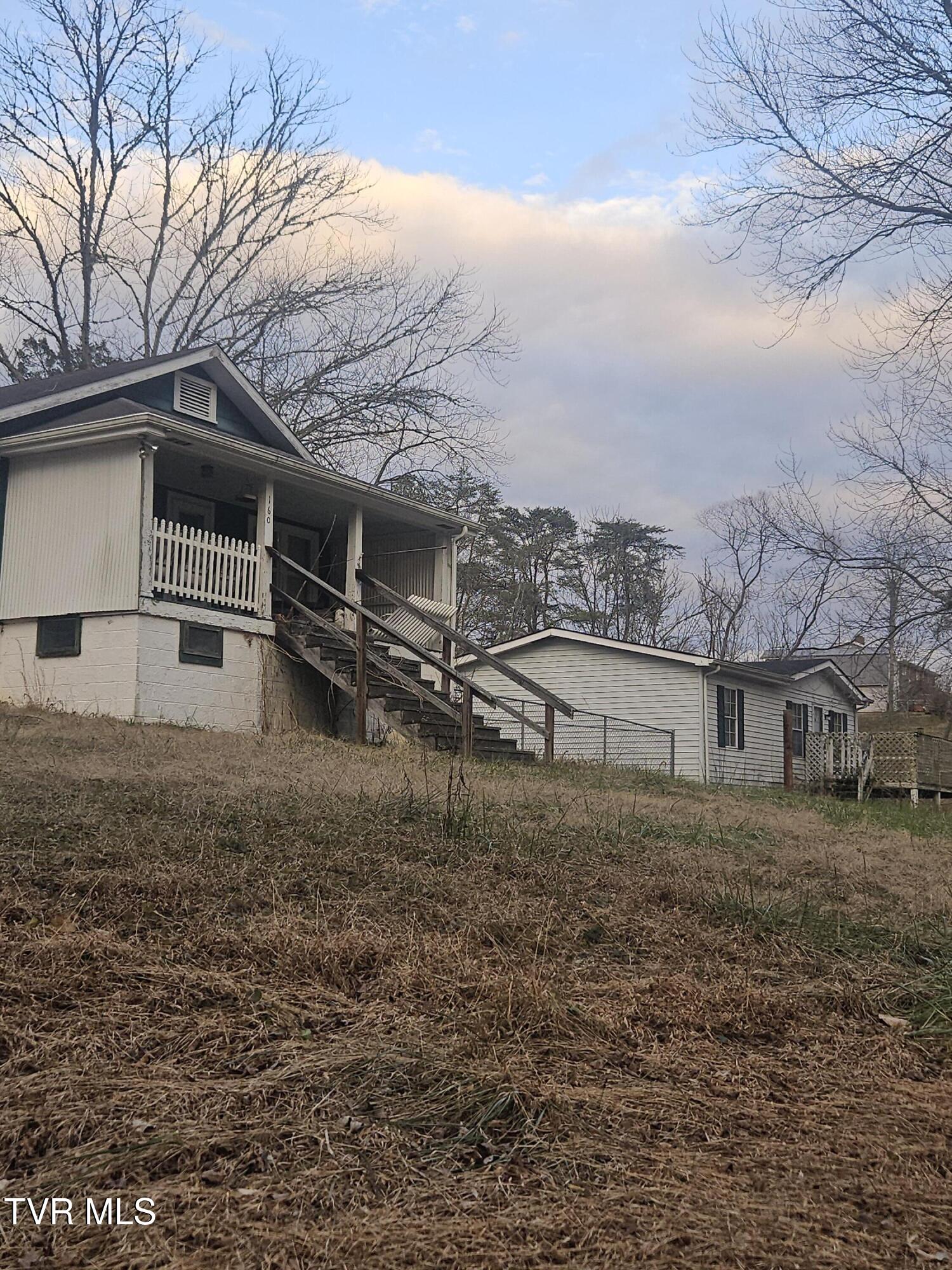 160 Cherokee Drive — photo