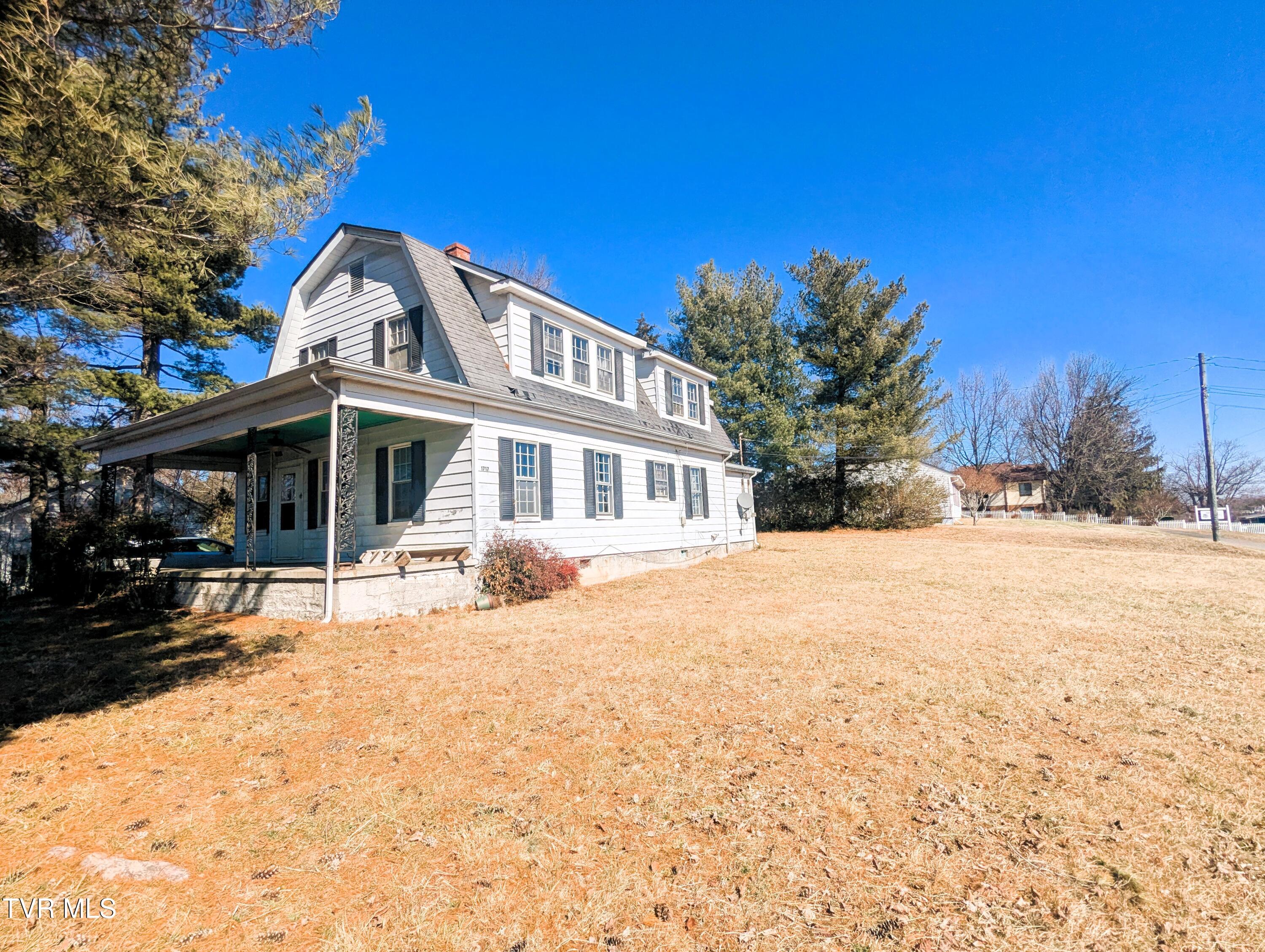 1717 Lafayette Street — photo