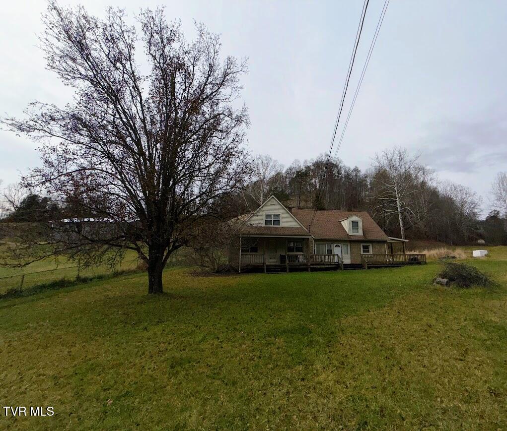 1427 Reed Hollow Road — photo