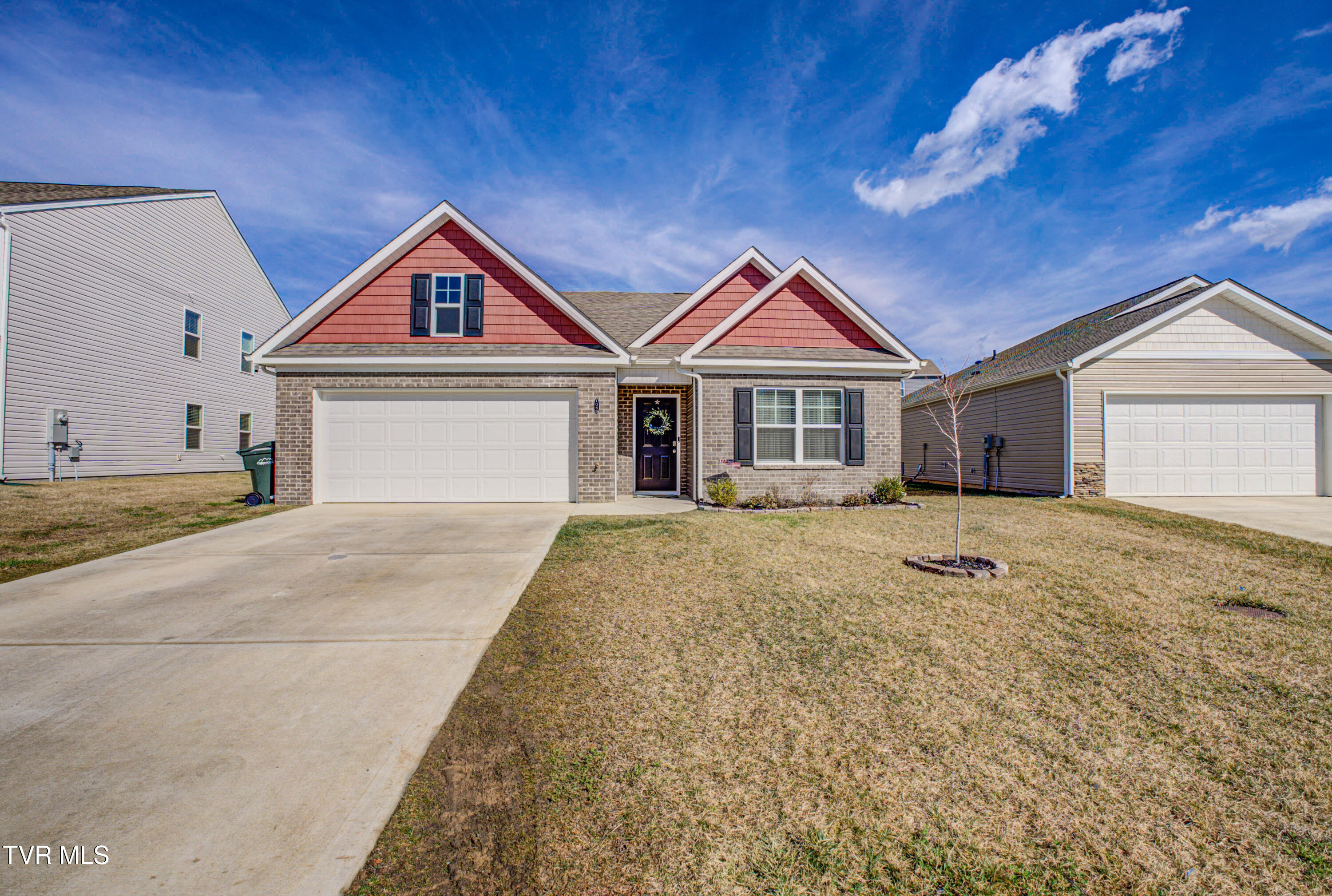 1048 Persimmon Hollow — photo