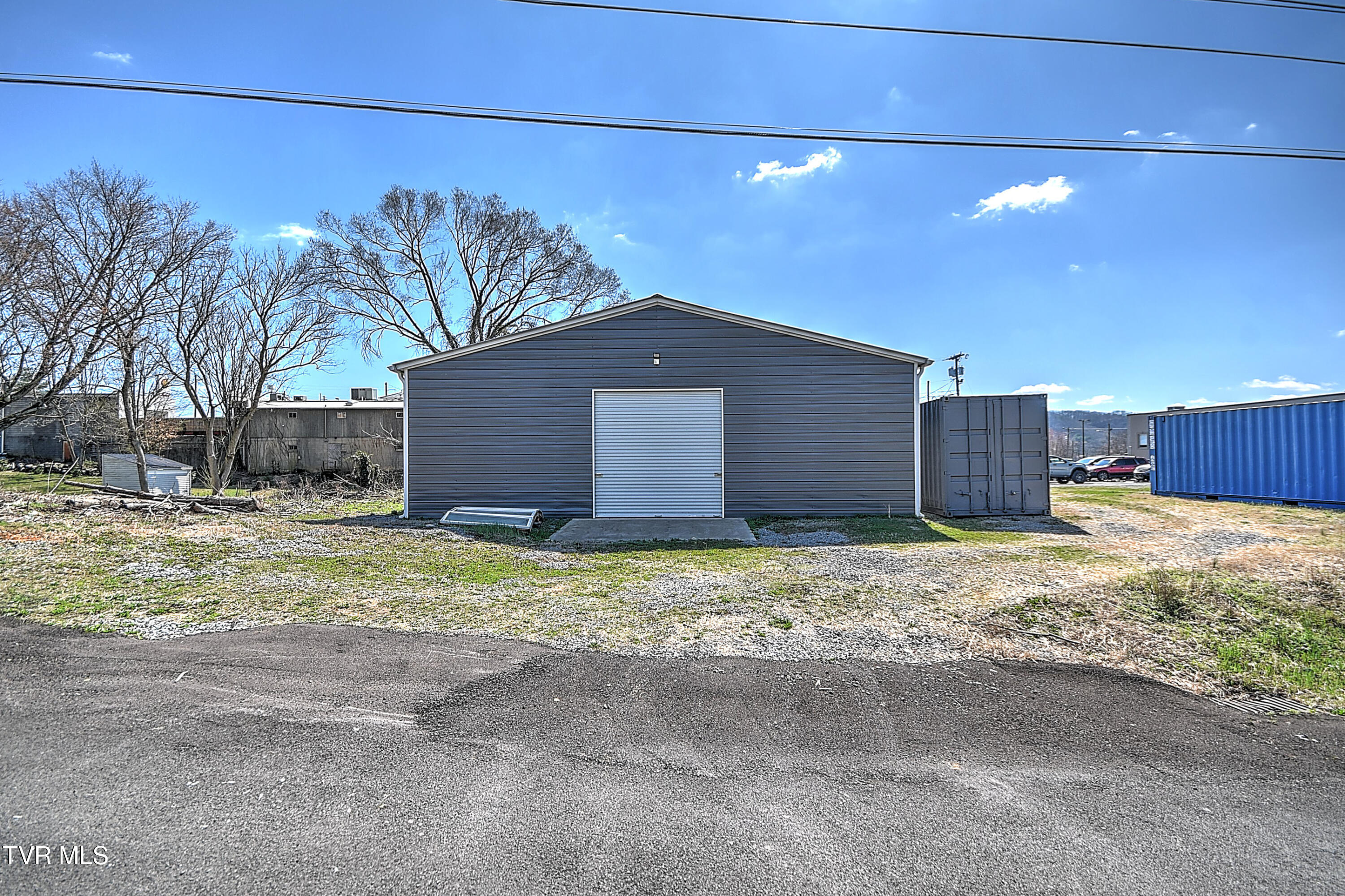 150 Hemlock Drive — photo