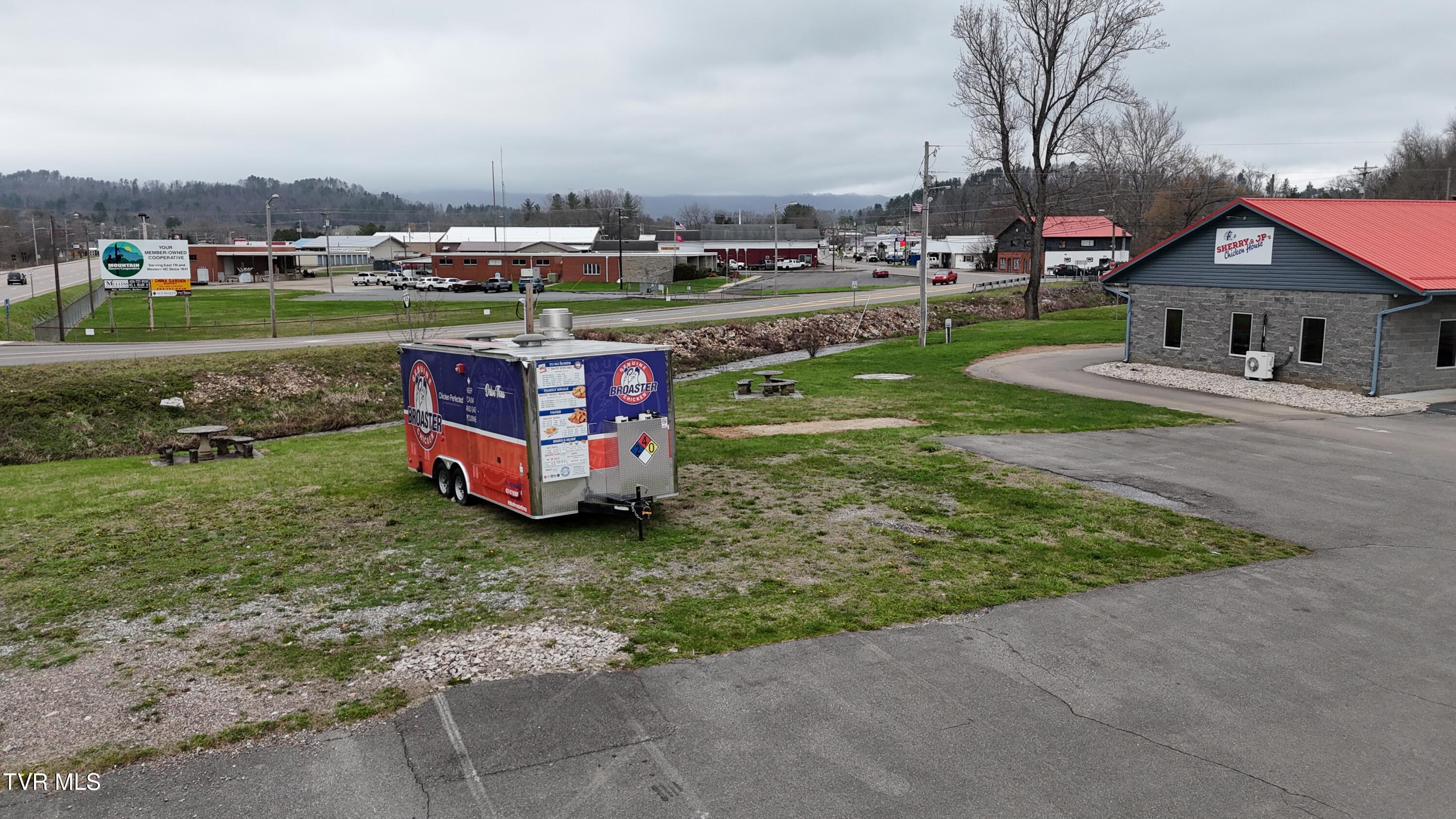 Tract 1 South Shady Street — photo