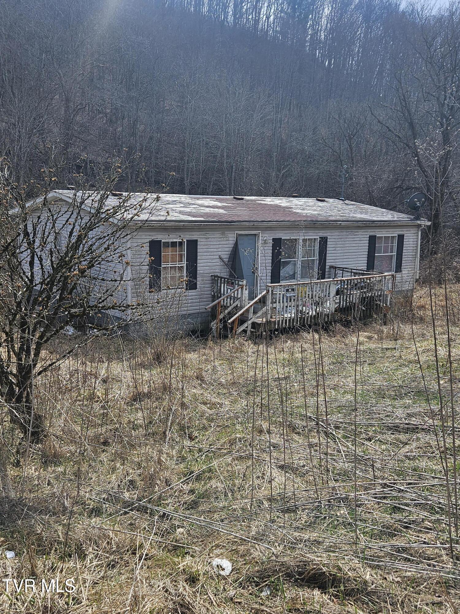 792 Adria Road — photo