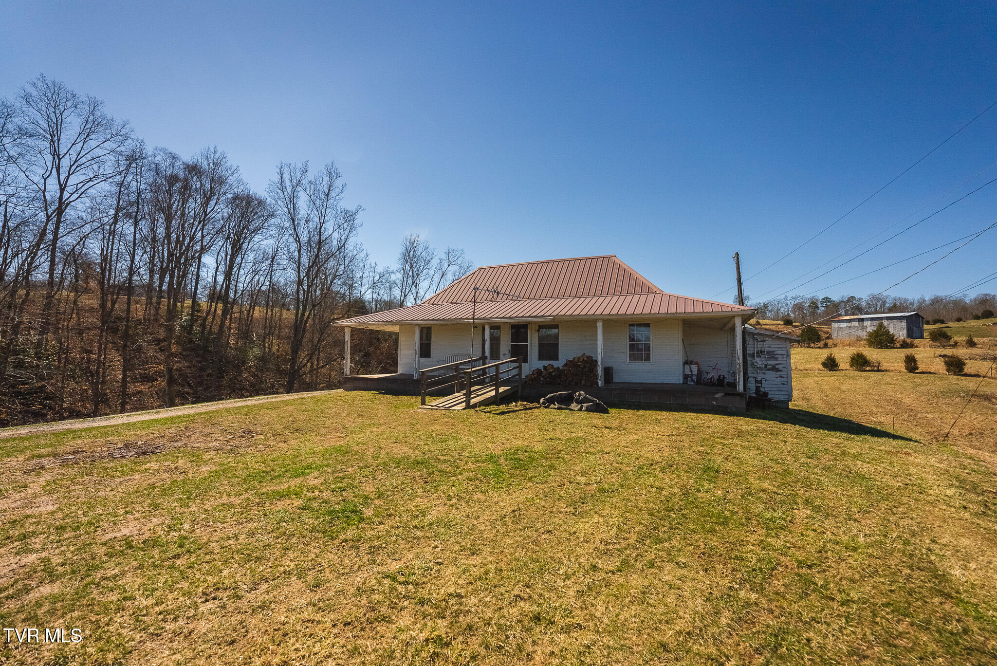 179 Sutton Hollow Road — photo
