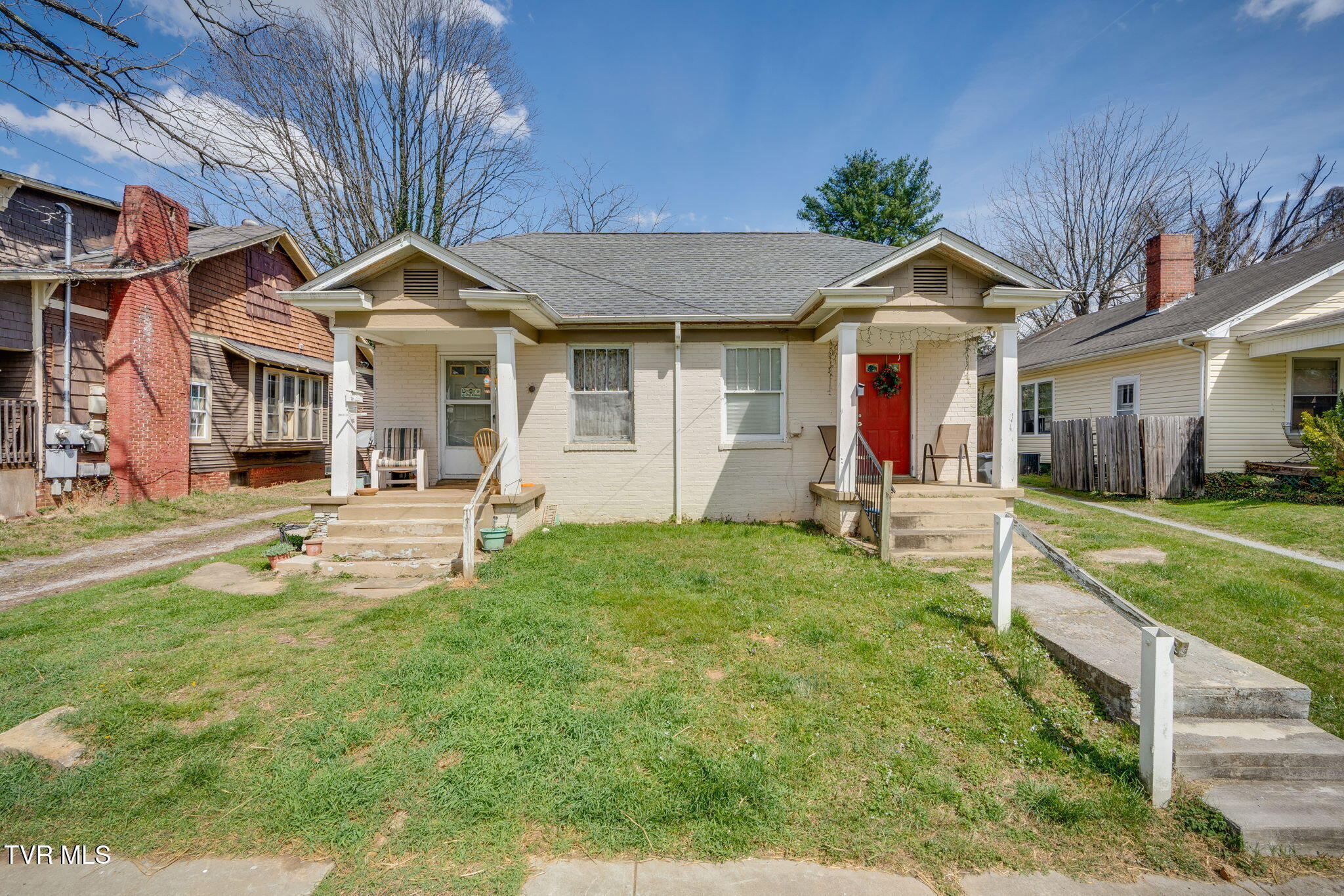 311/313 Carolina Avenue # 313 — photo