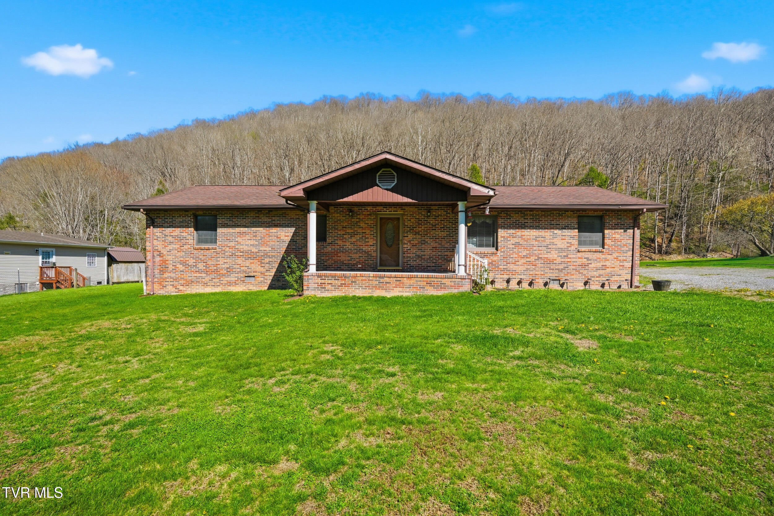 1411 Sherrod Road — photo