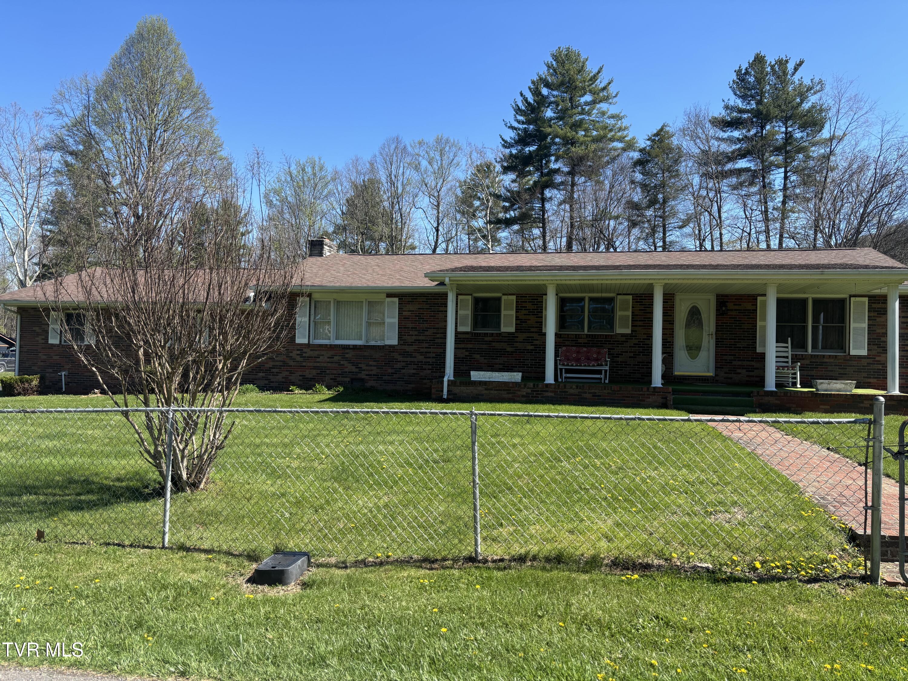 1867 Gentry Creek Road — photo