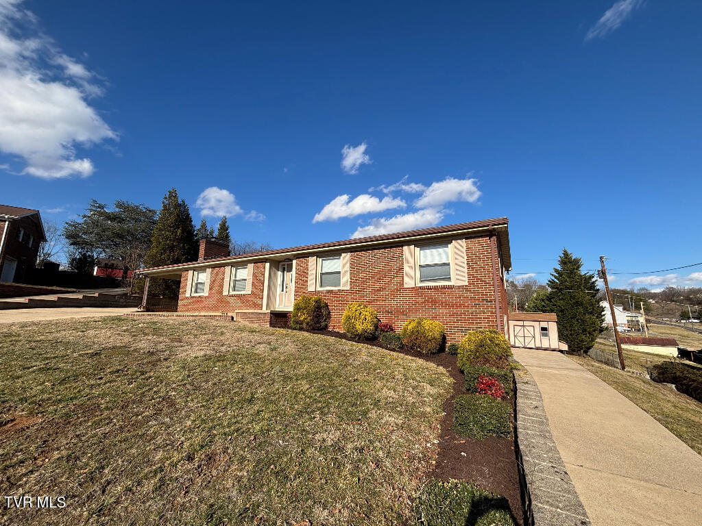 3713 Bernard Circle — photo