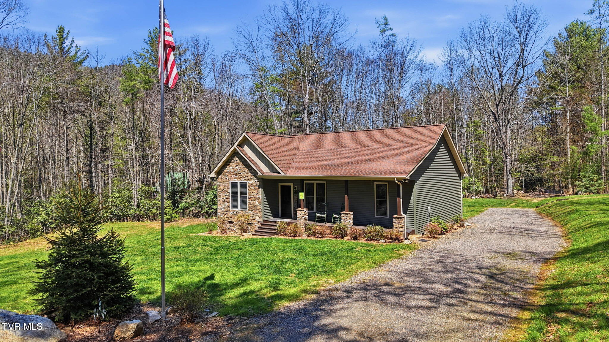 289 Myrtle Drive — photo