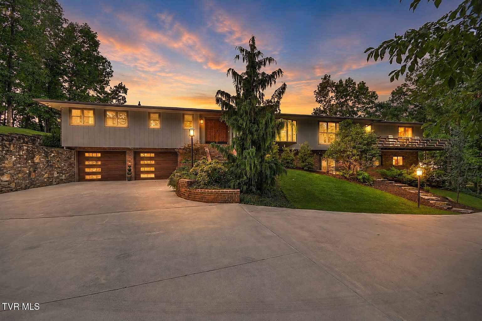 117 Skyline Drive — photo