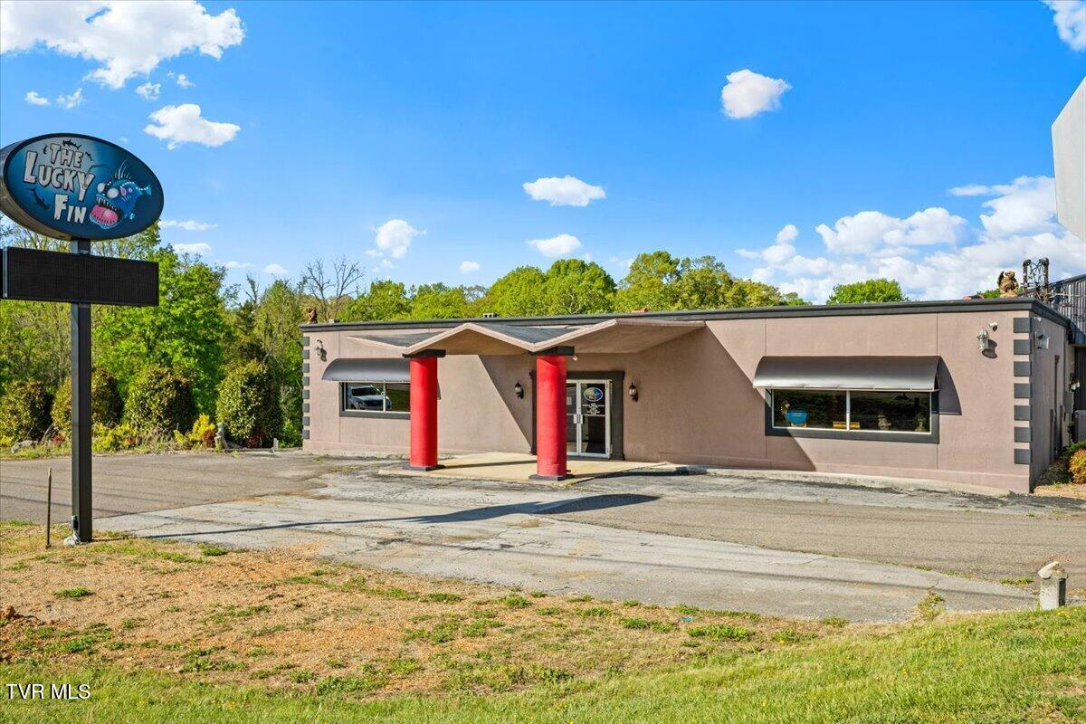 5602 Kingsport Highway — photo