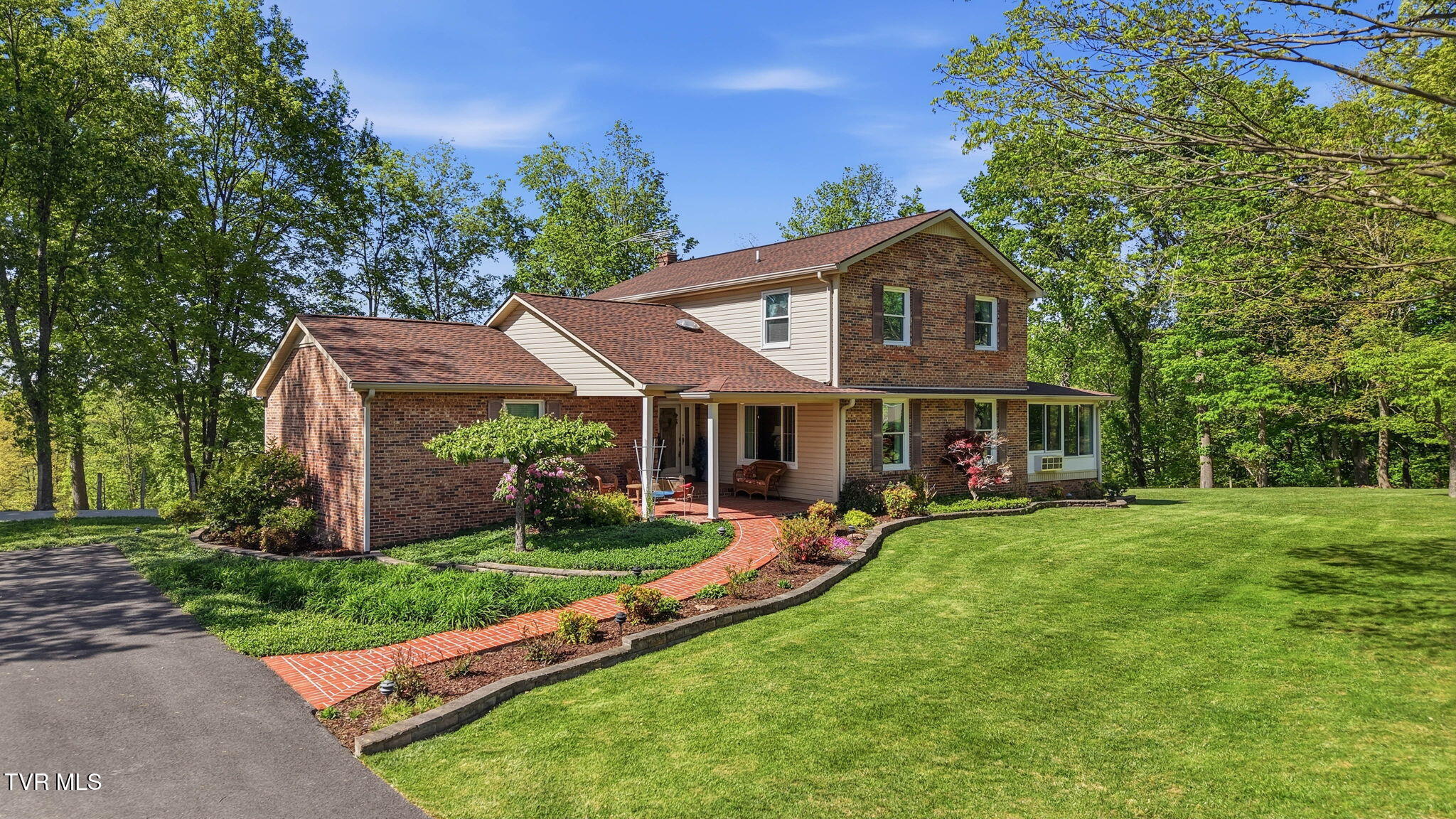 308 Scenic Drive — photo