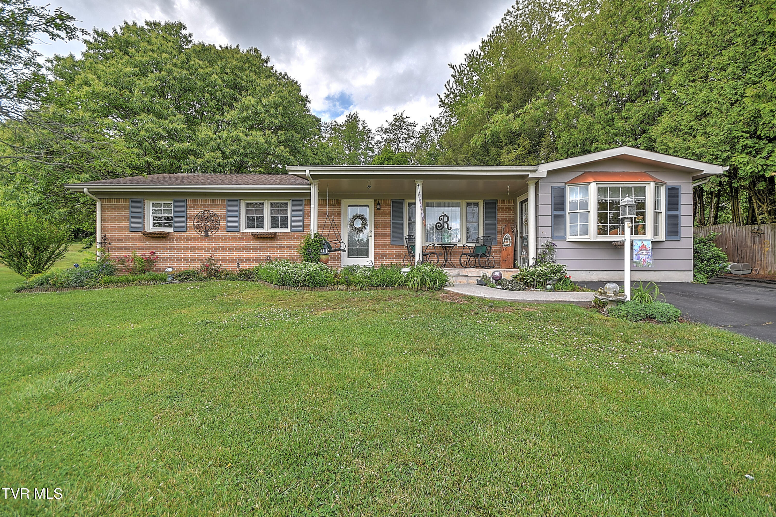 29521 Lee Highway — photo
