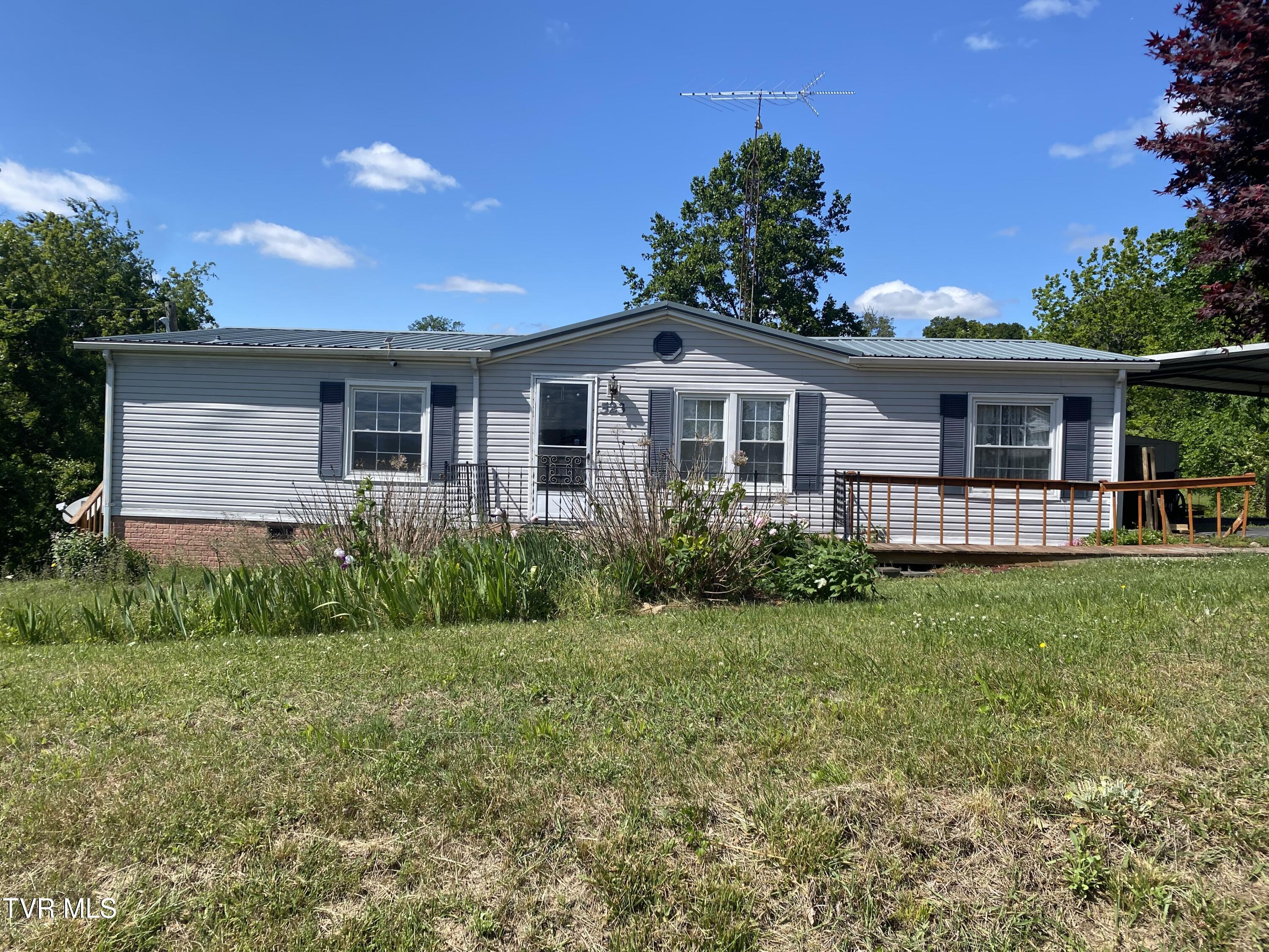 523 Dean Archer Road — photo