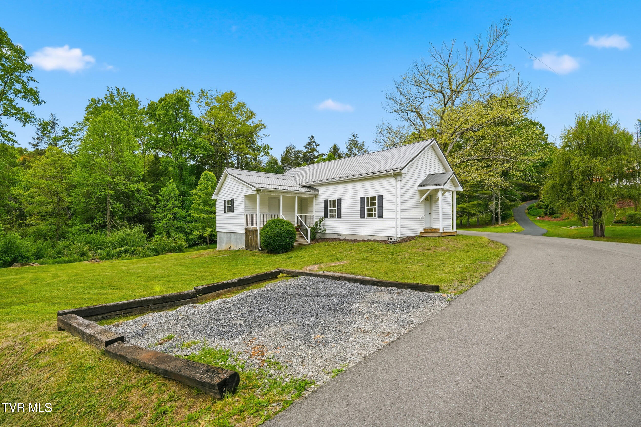 6203 Laurel Grove Road — photo