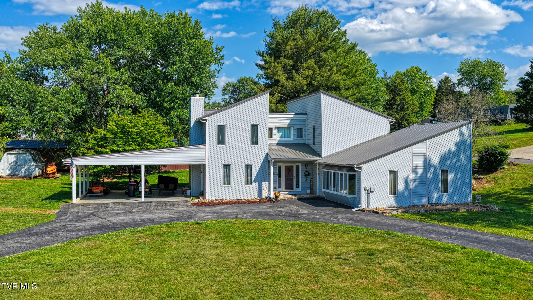 249 Holston View Drive — photo