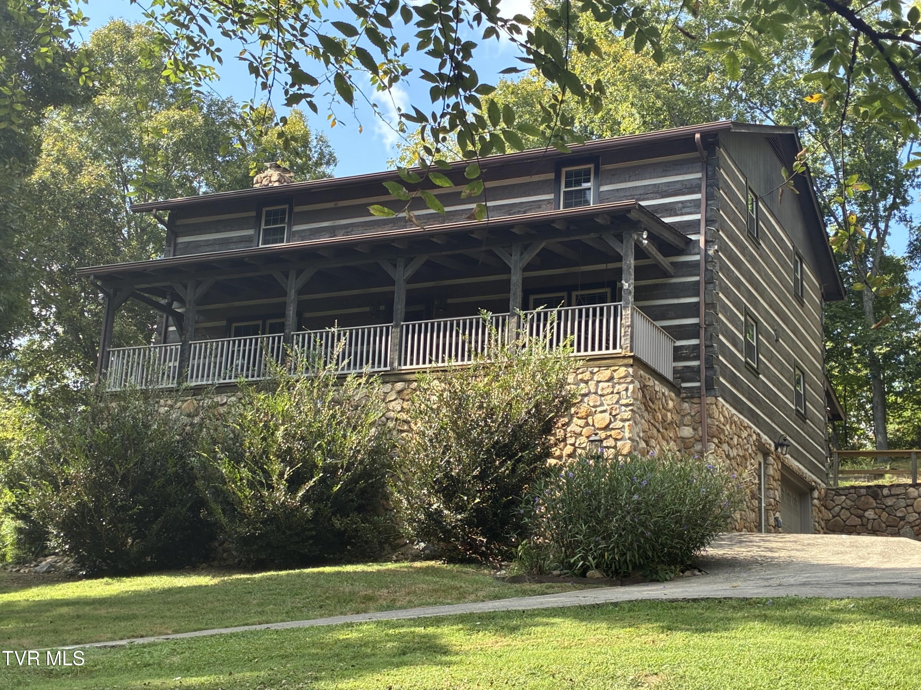 375 Lick Hollow Road — photo