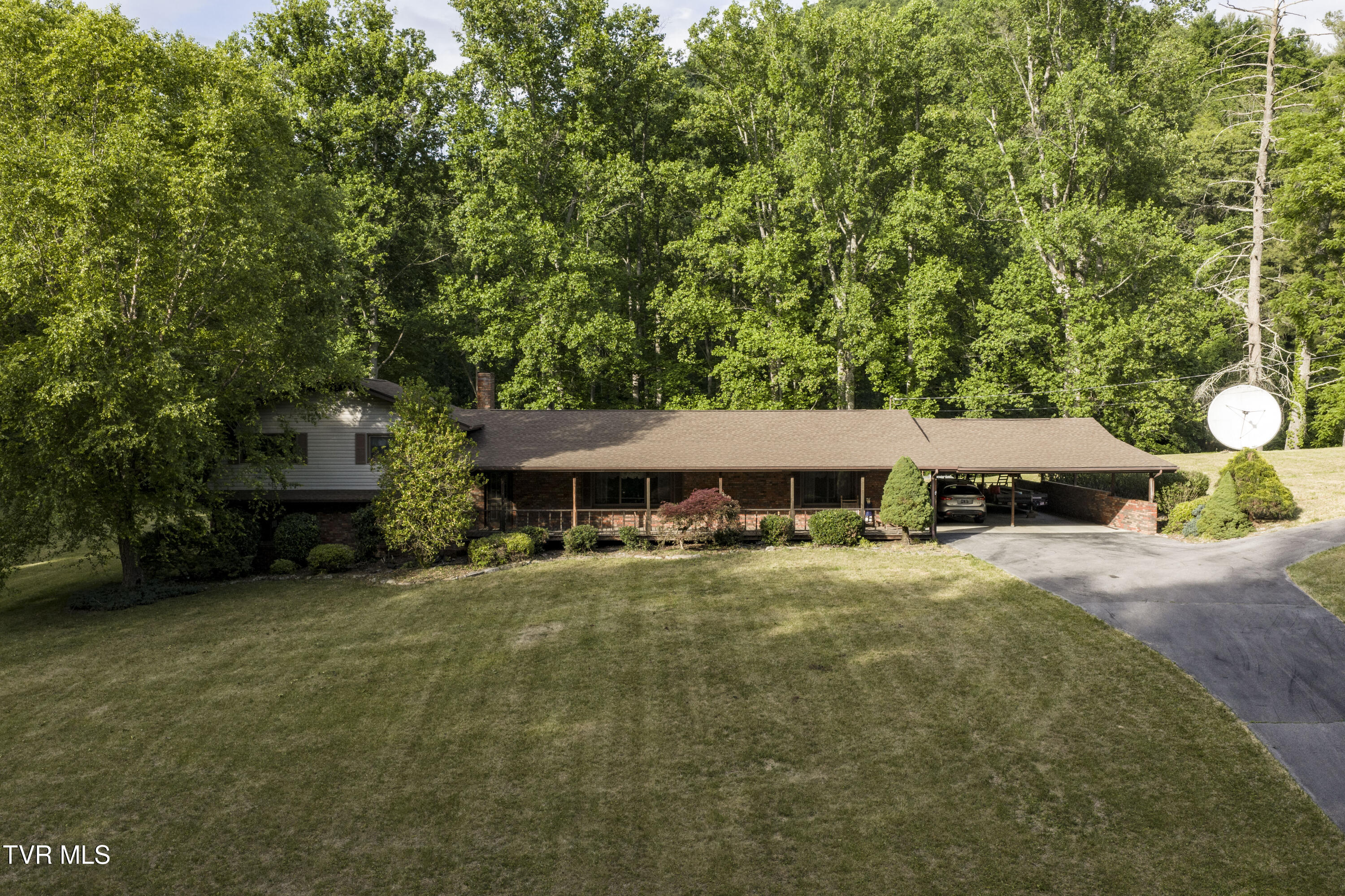 128 Lum Mcintosh Road — photo