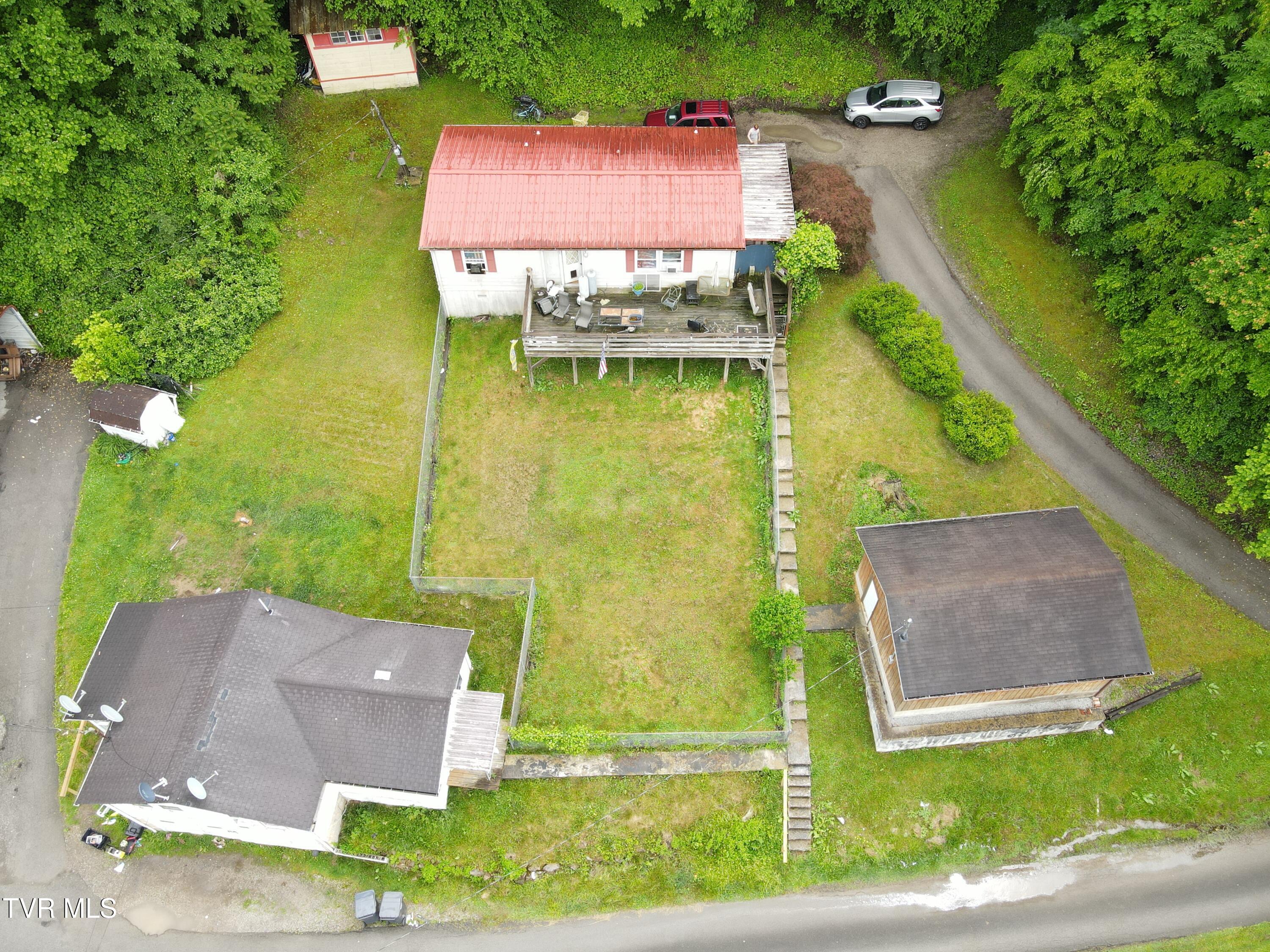 8126 South River Road — photo