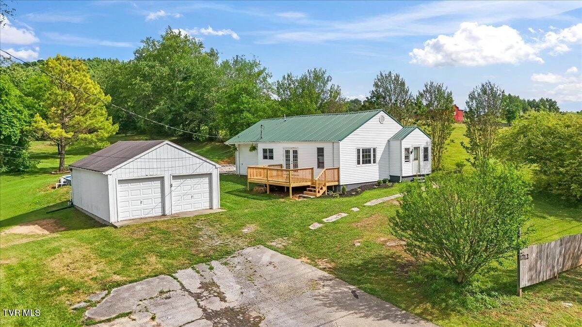 1712 Gray Station Sulphur Springs Road — photo