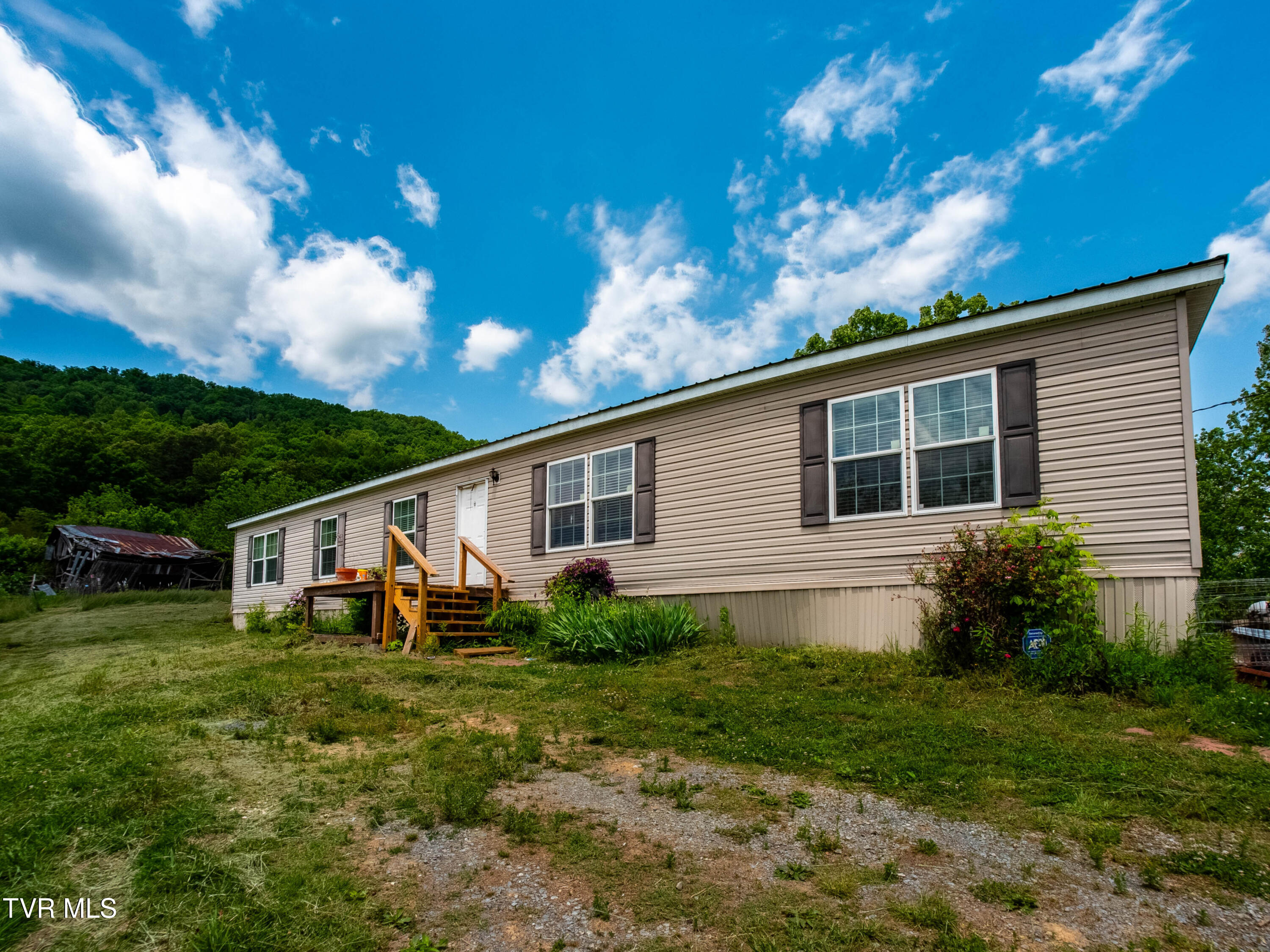 3710 Goshen Valley Road — photo