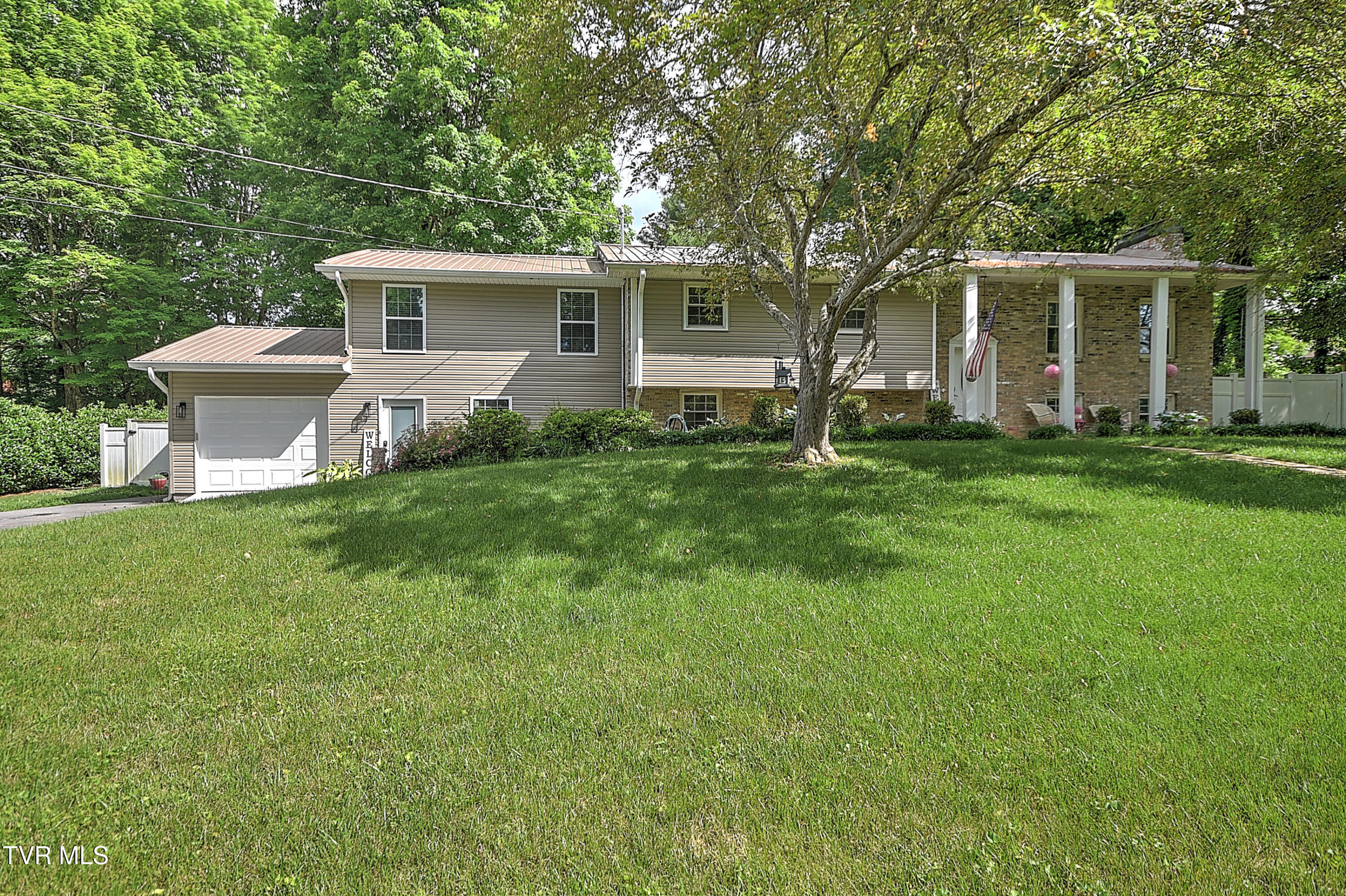 2805 Sumpter Drive — photo
