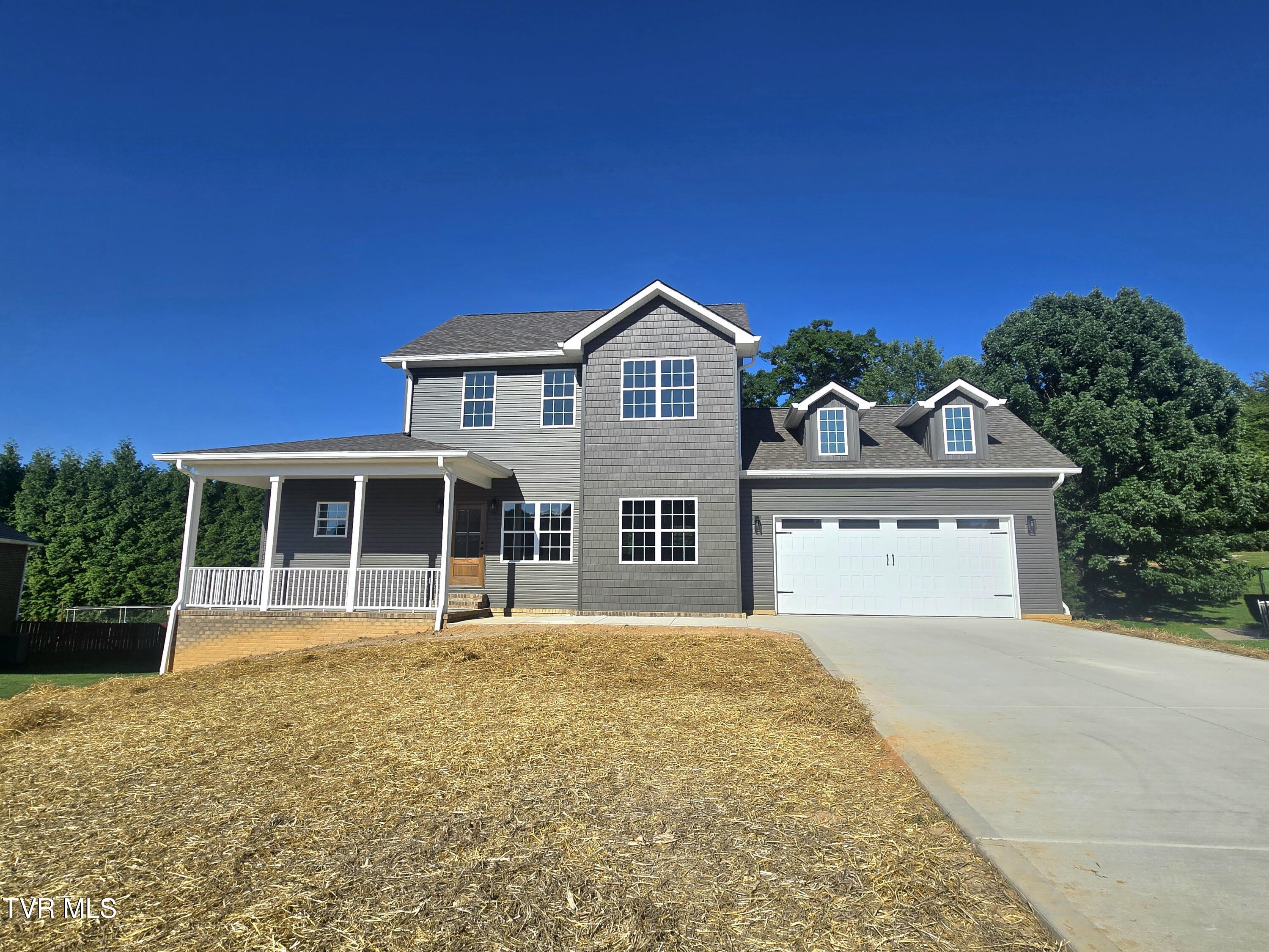 372 Wiltshire Drive — photo