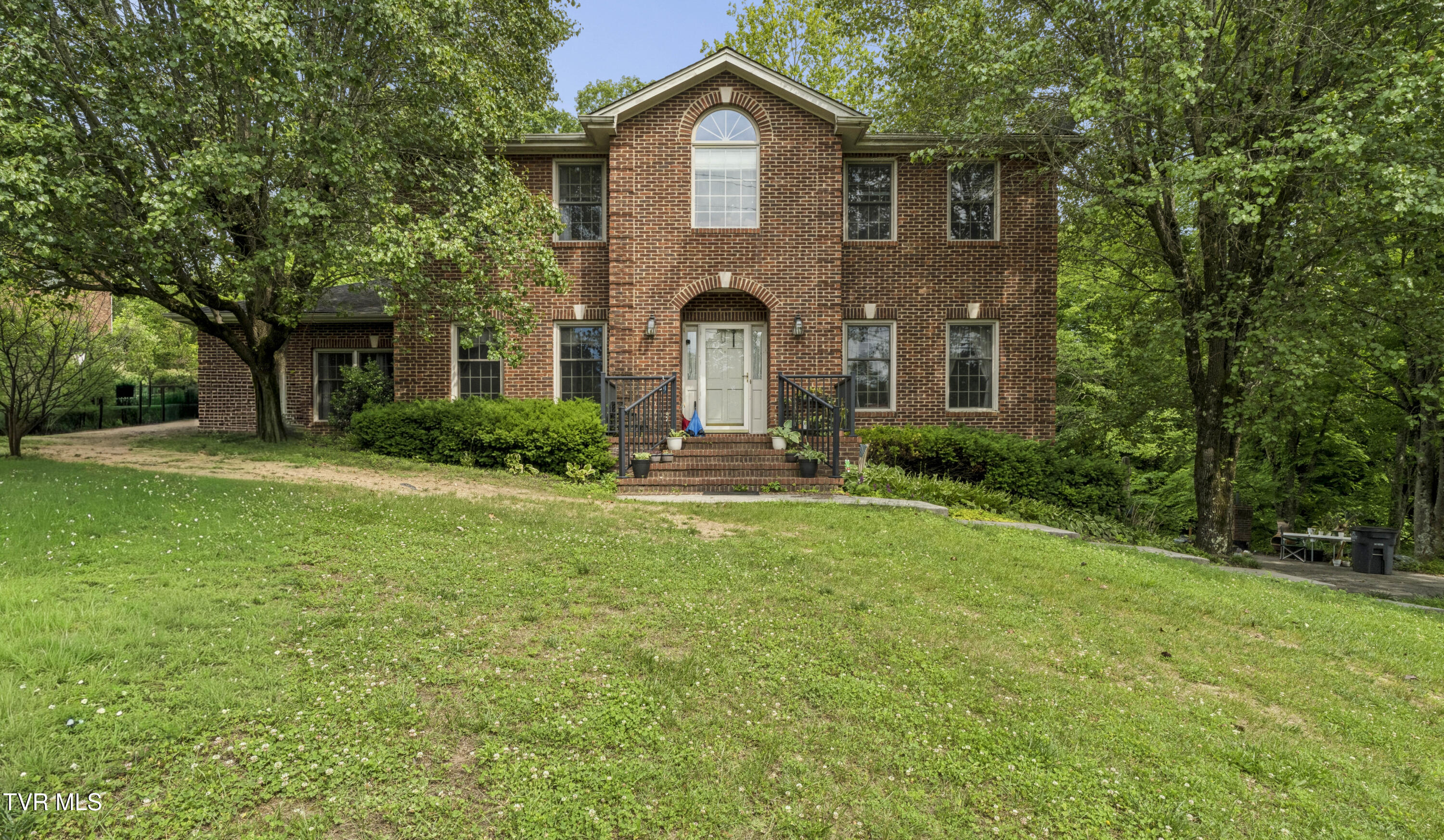 2705 Berkshire Lane — photo