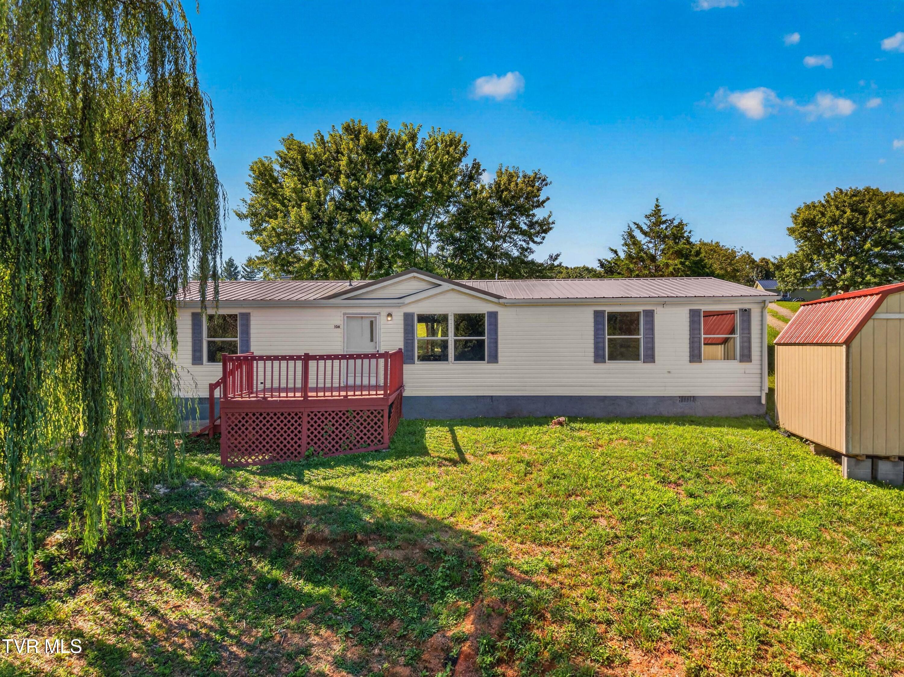 106 Rivershadows Drive — photo