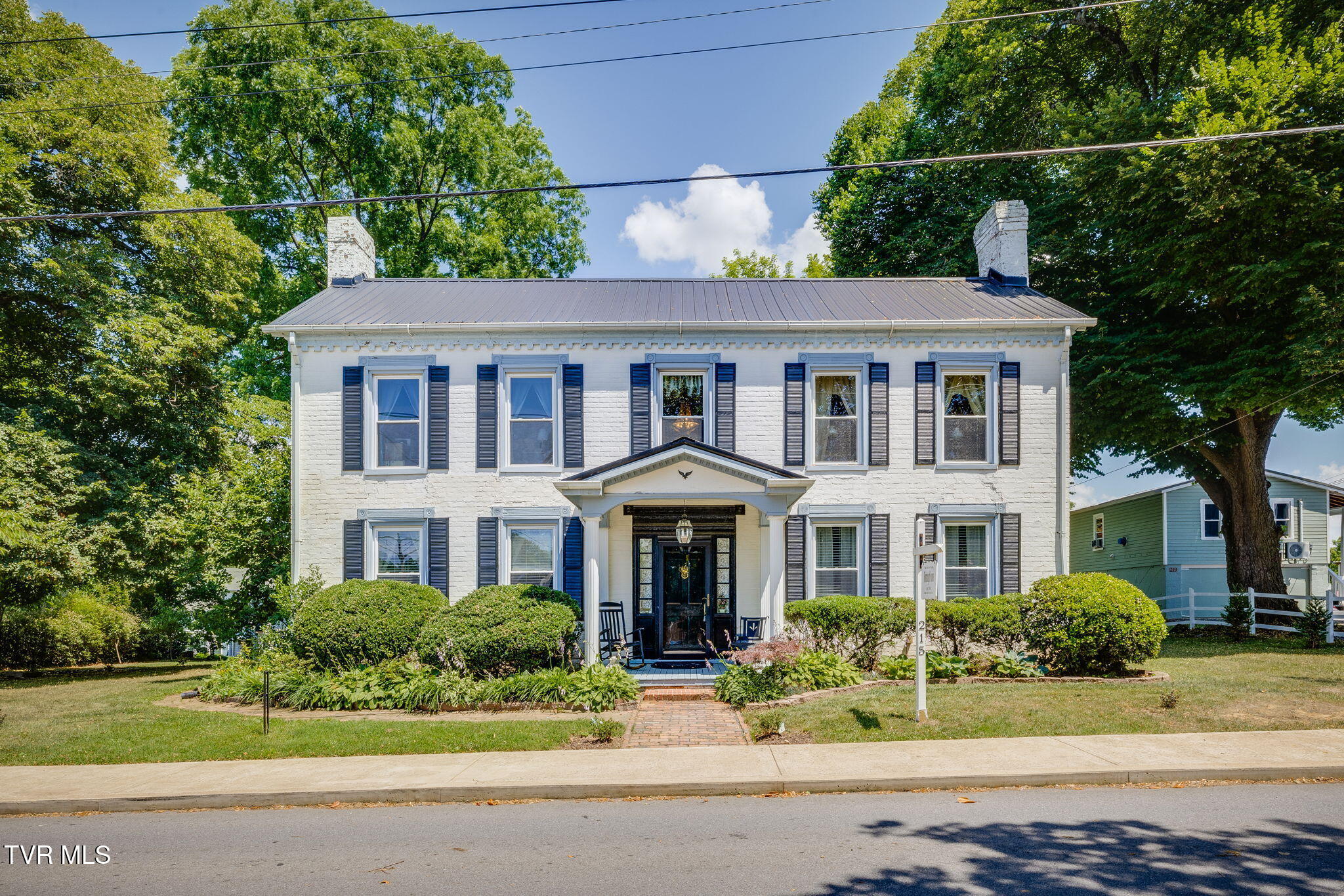 215 South Irish Street — photo