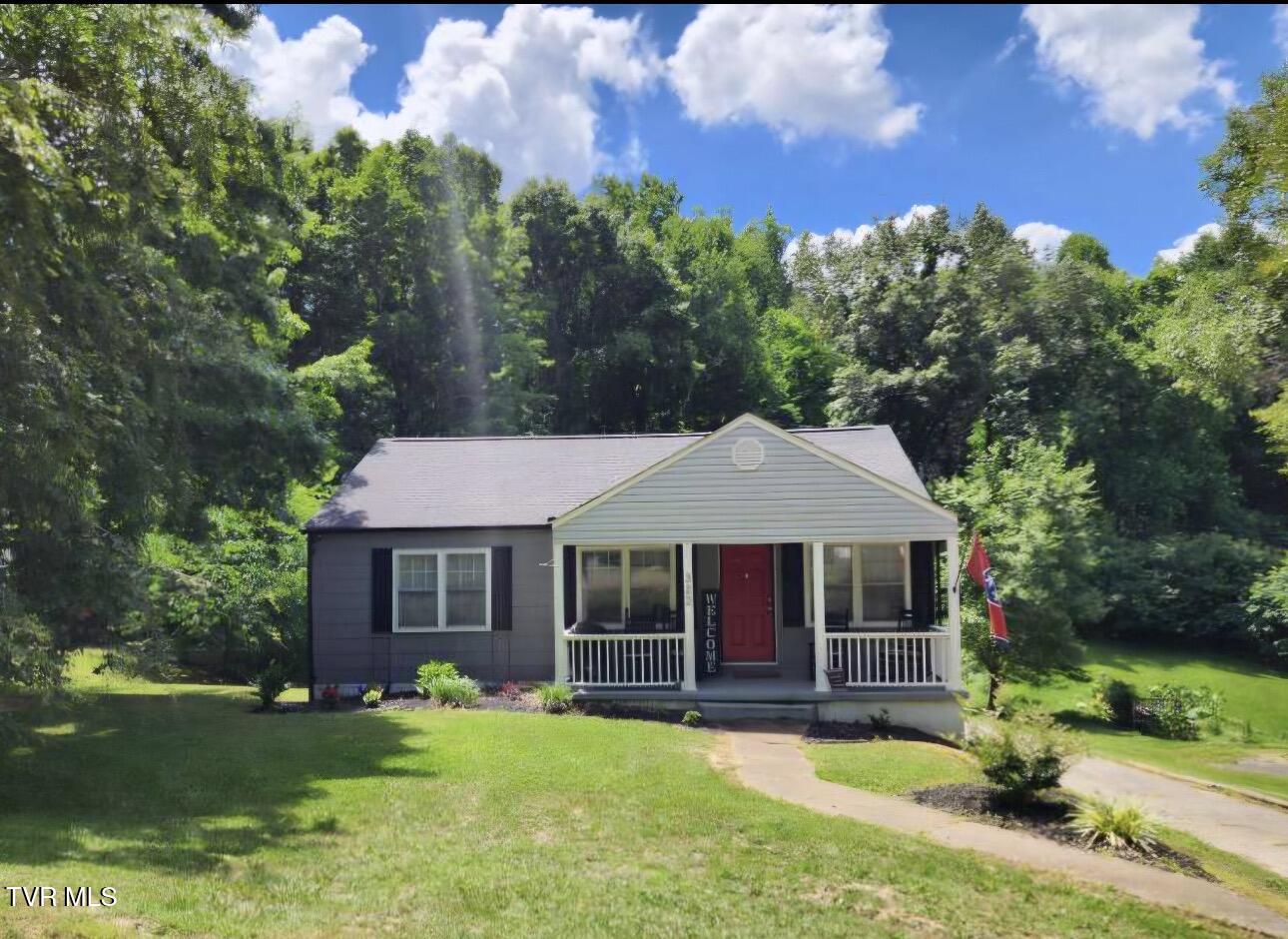 322 Walker Street — photo