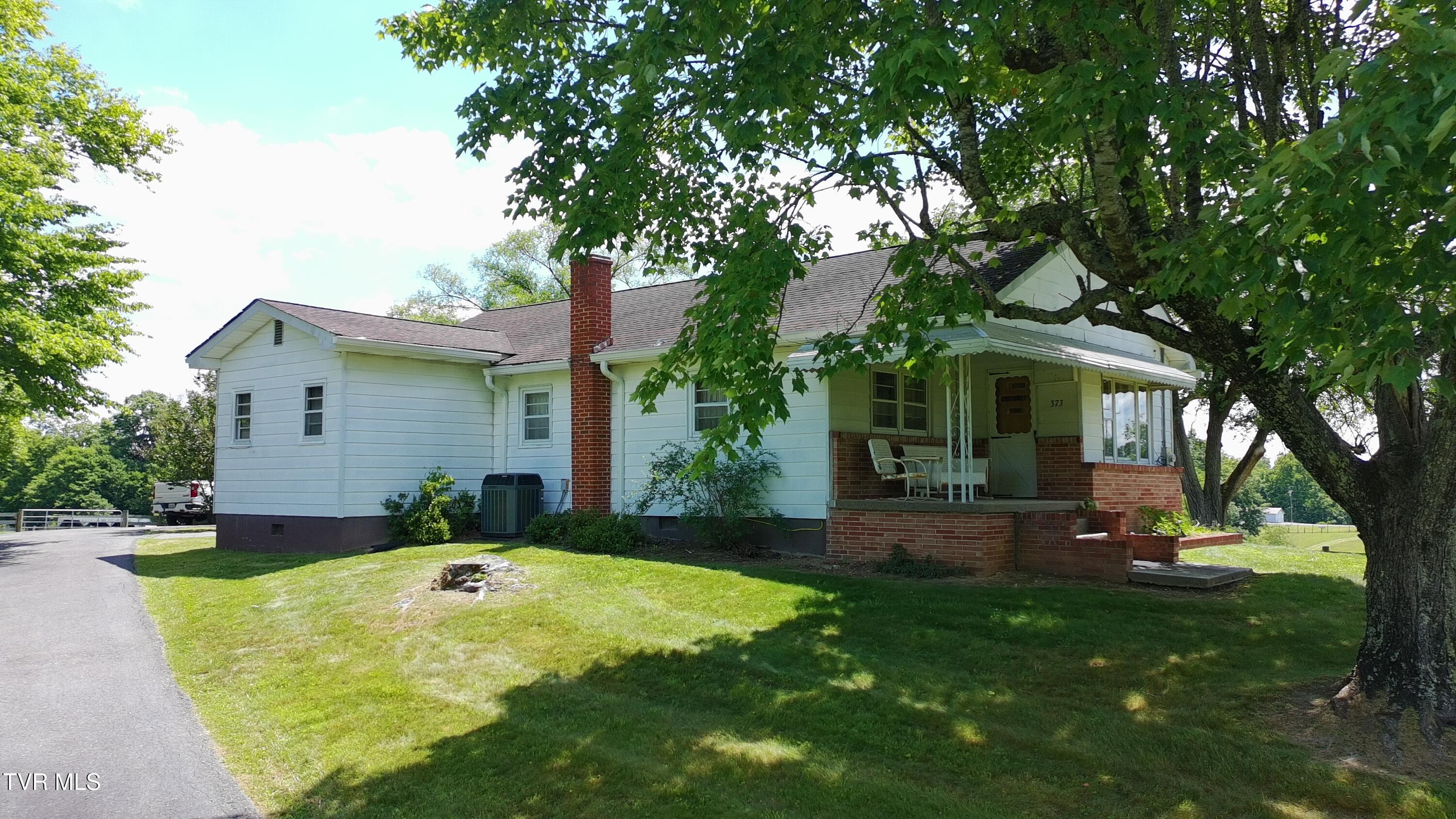 373 The Flats Drive — photo
