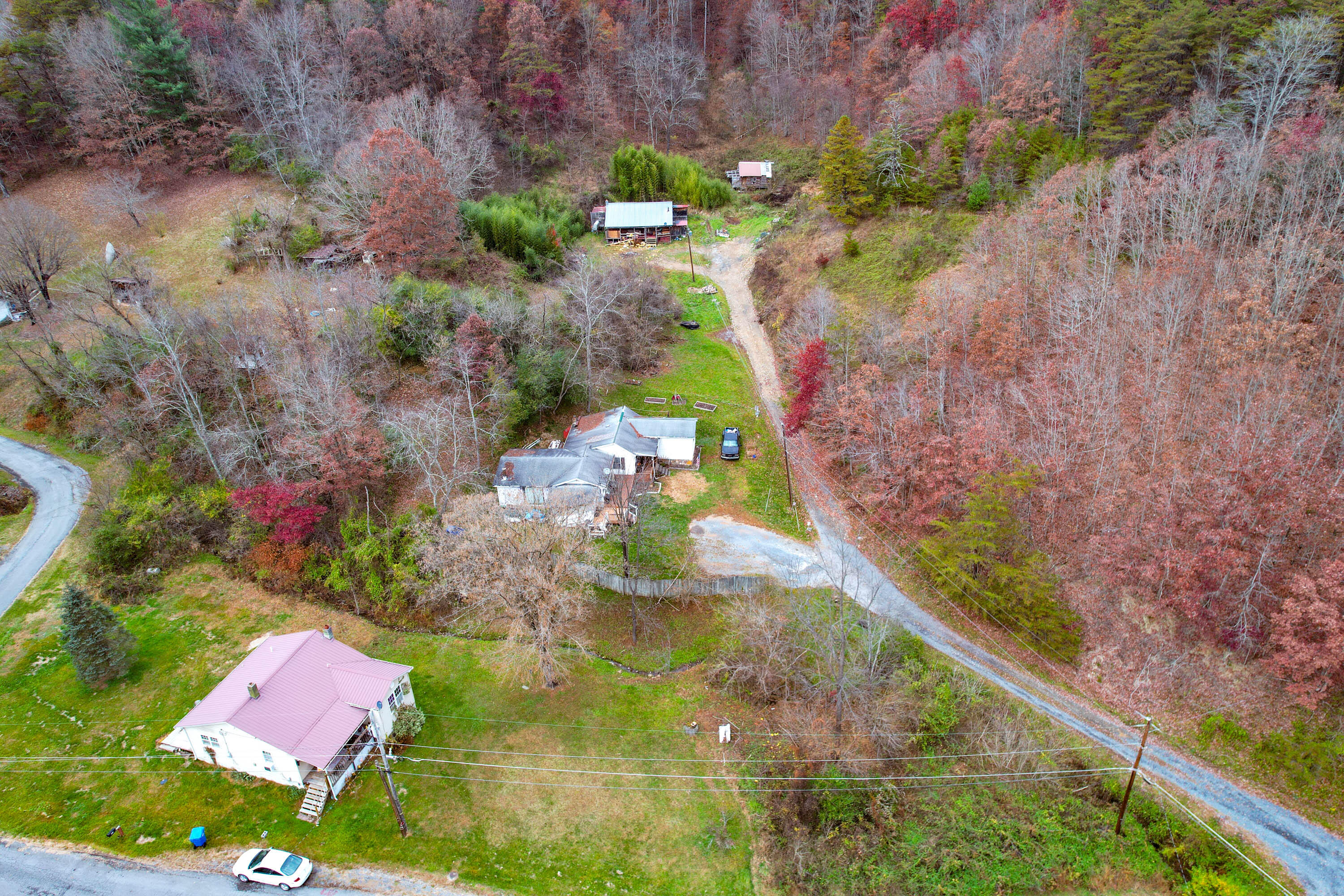 445 Poor Valley Road — photo