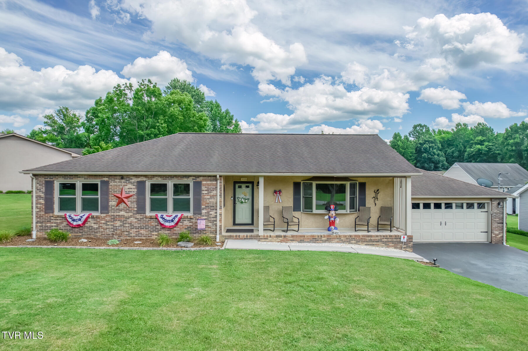 3408 Manchester Lane — photo