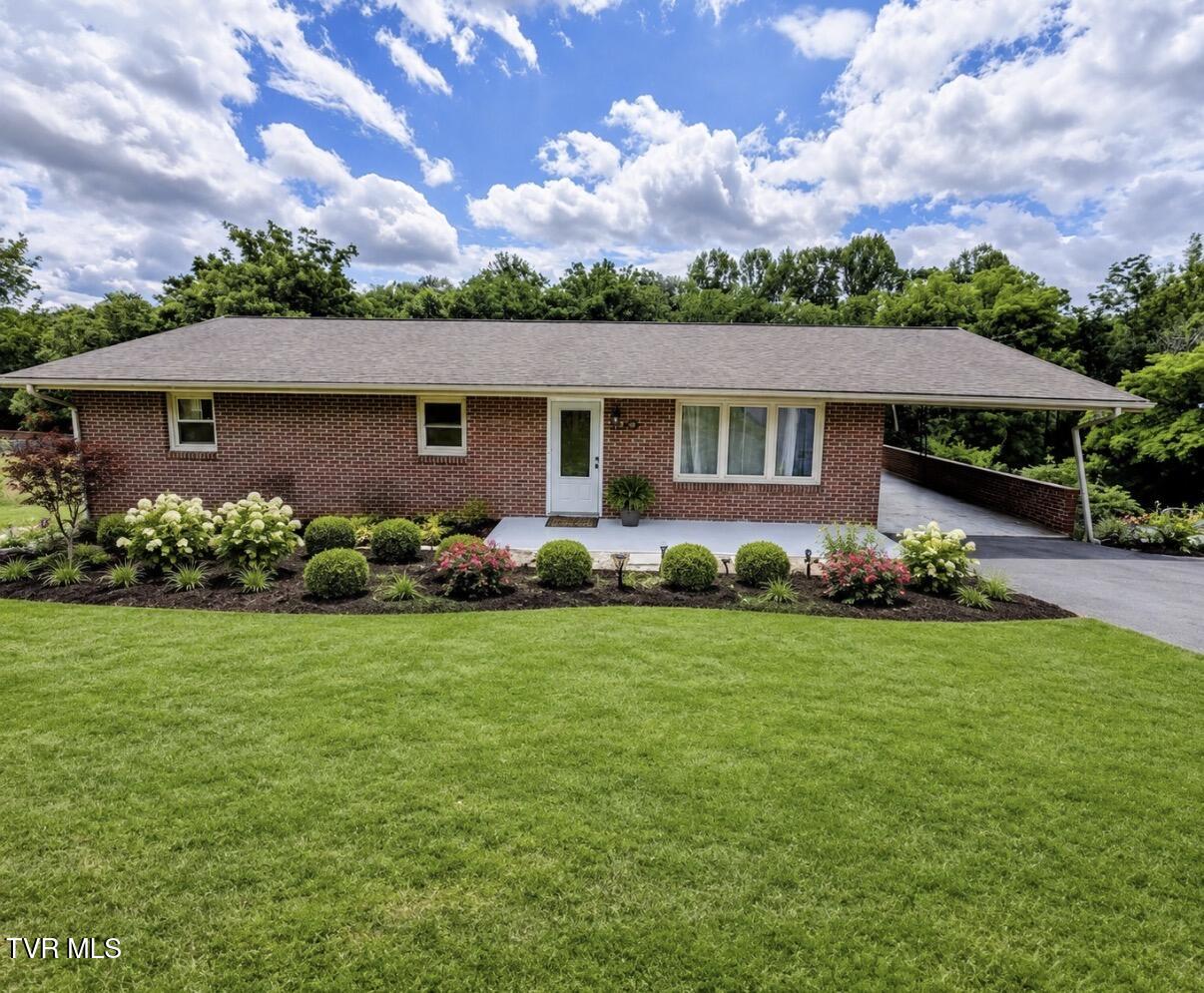 1129 Jackson Hollow Road — photo