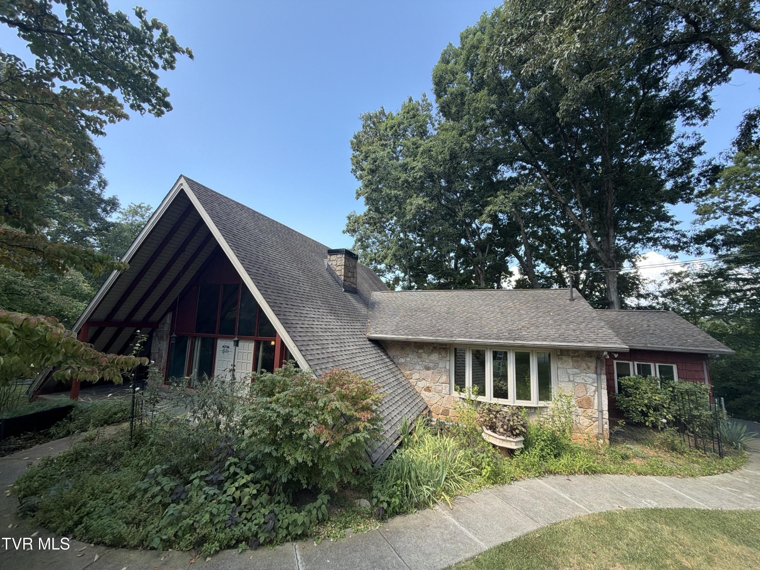 1309 Rocky Hollow Road — photo
