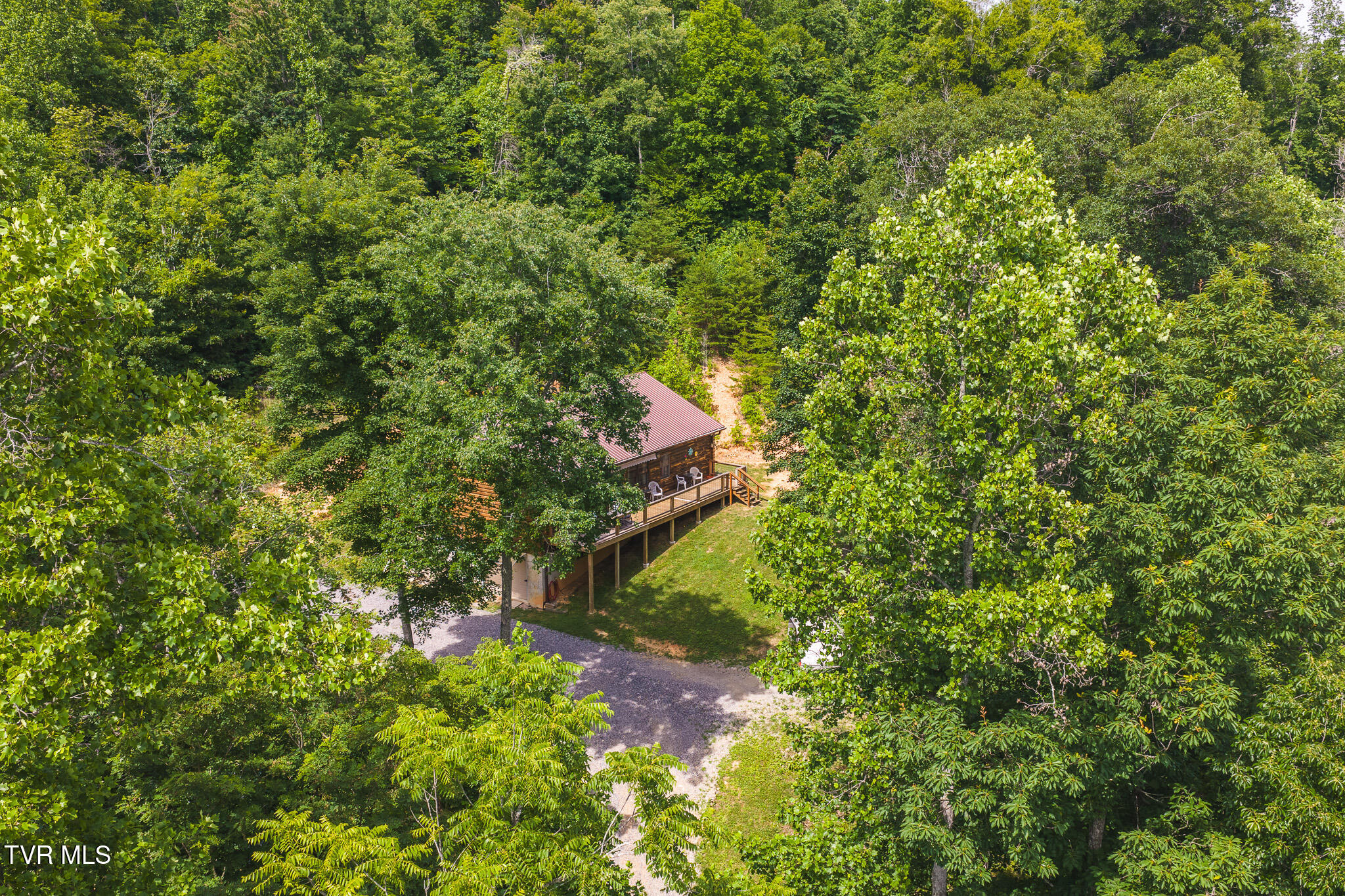 2733 Rackum Road, Thorn Hill, TN 37881 — photo 2