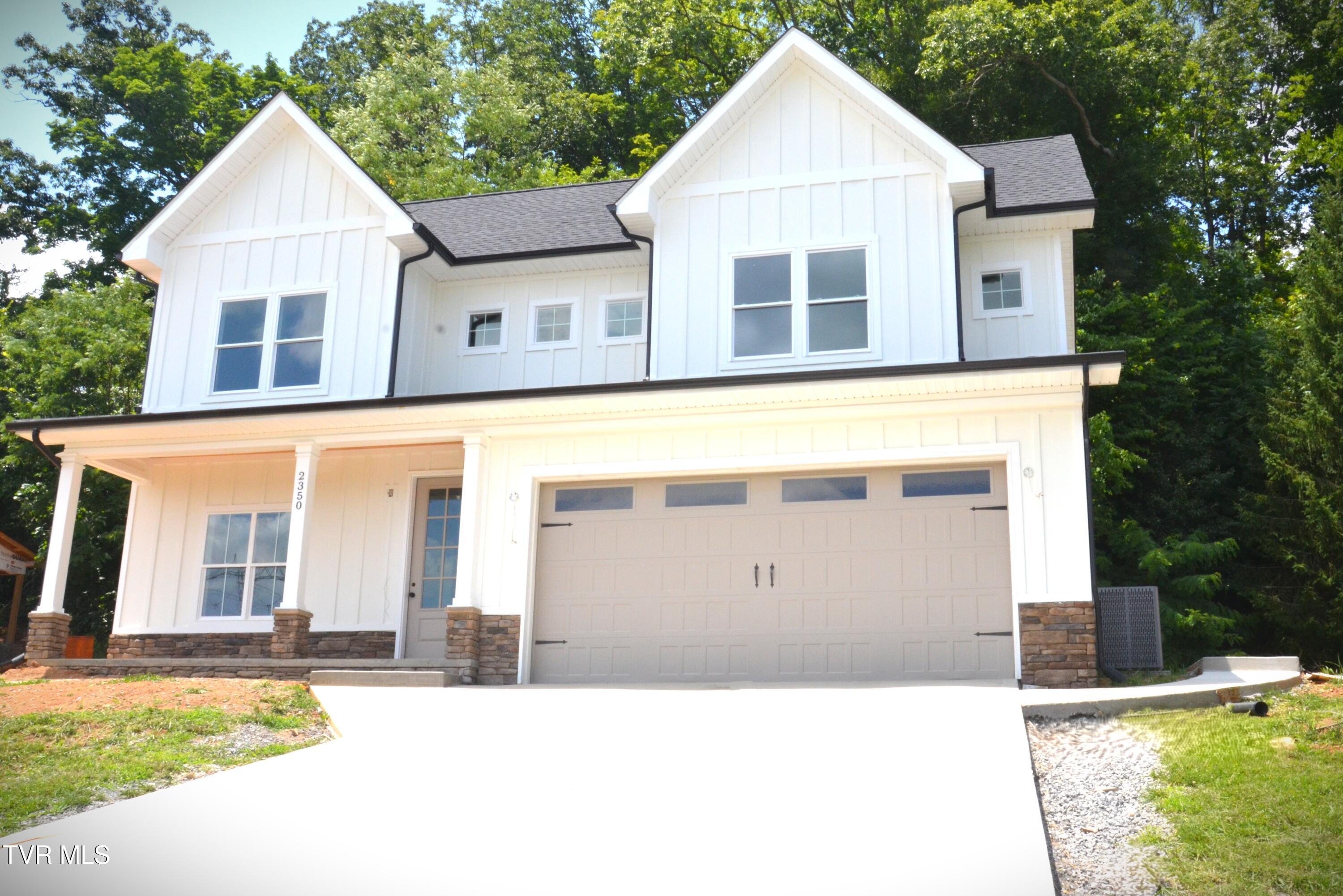 2350 Edinburgh Channel Road — photo