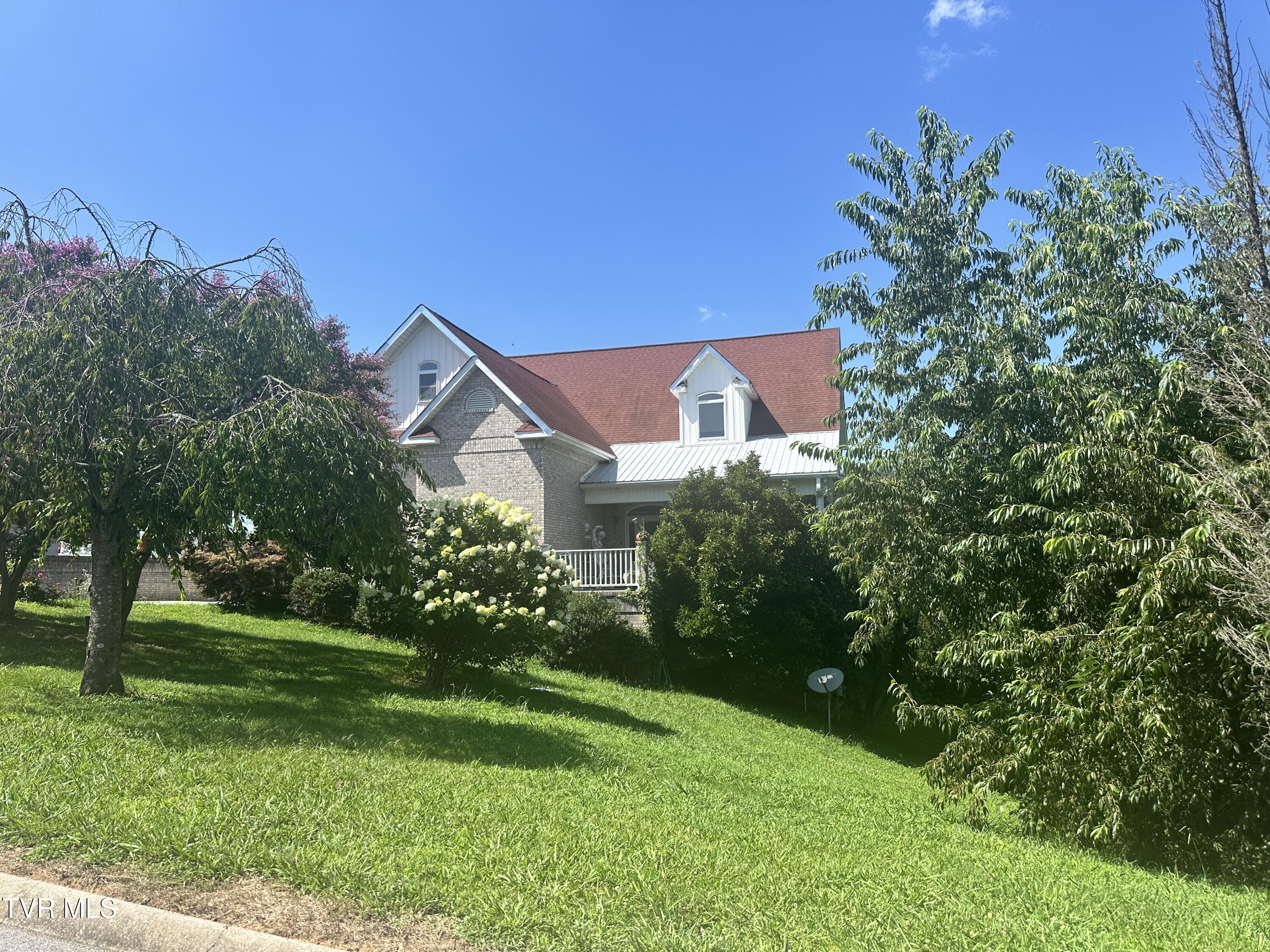 1610 Spear Point Lane — photo